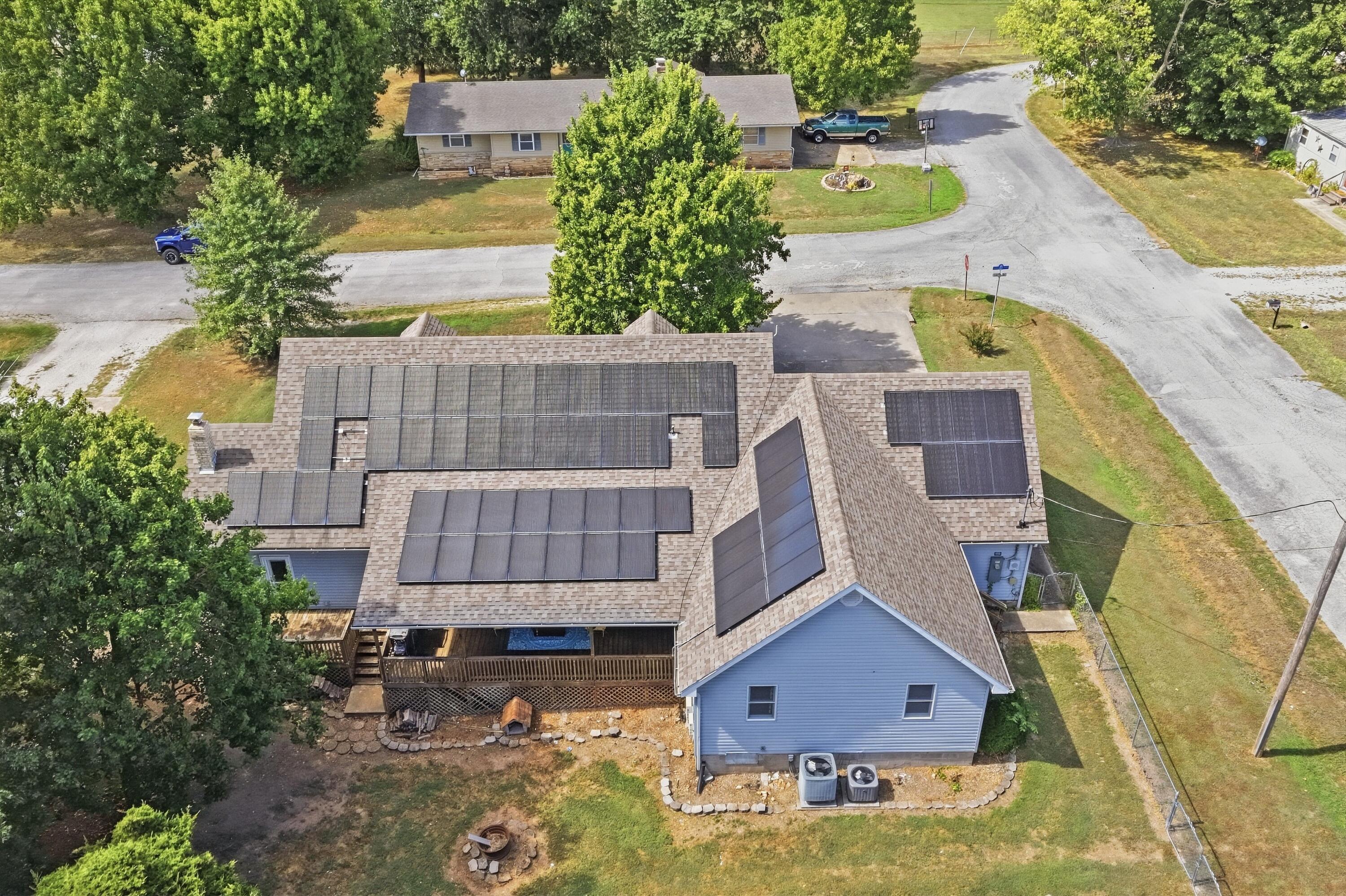 main property photo 45