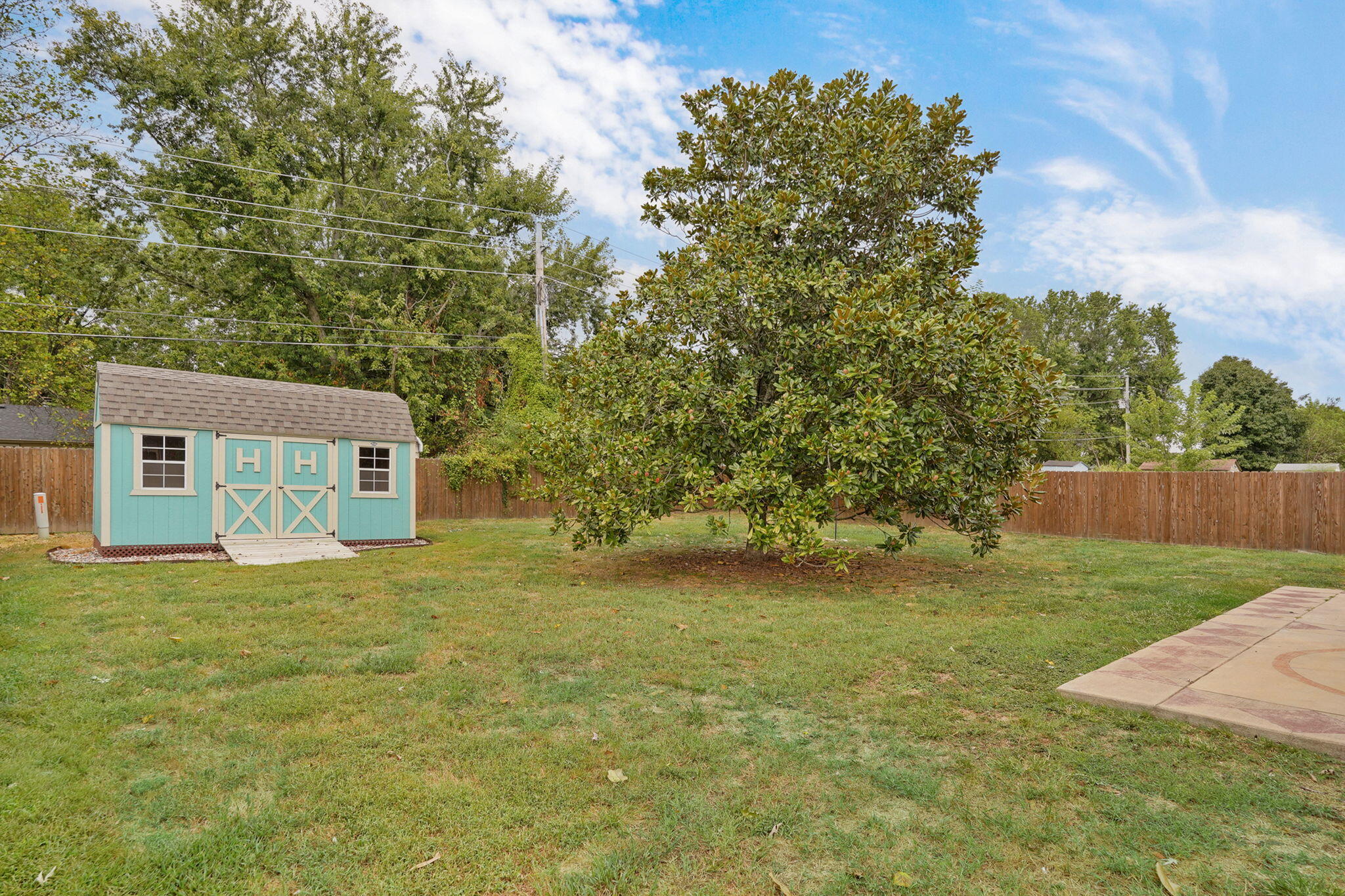 main property photo 24