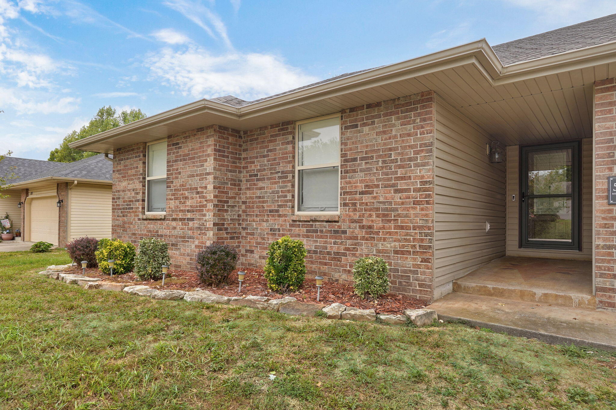 main property photo 27