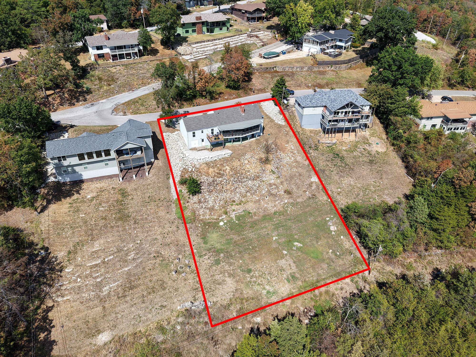 main property photo 50