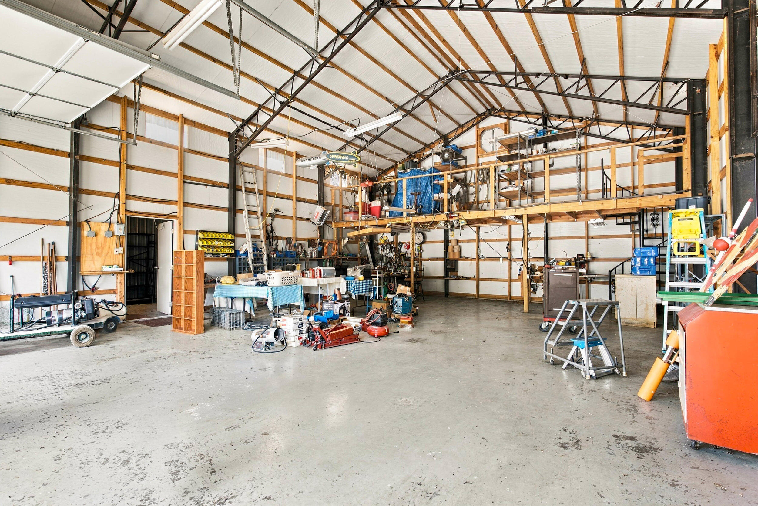 main property photo 49