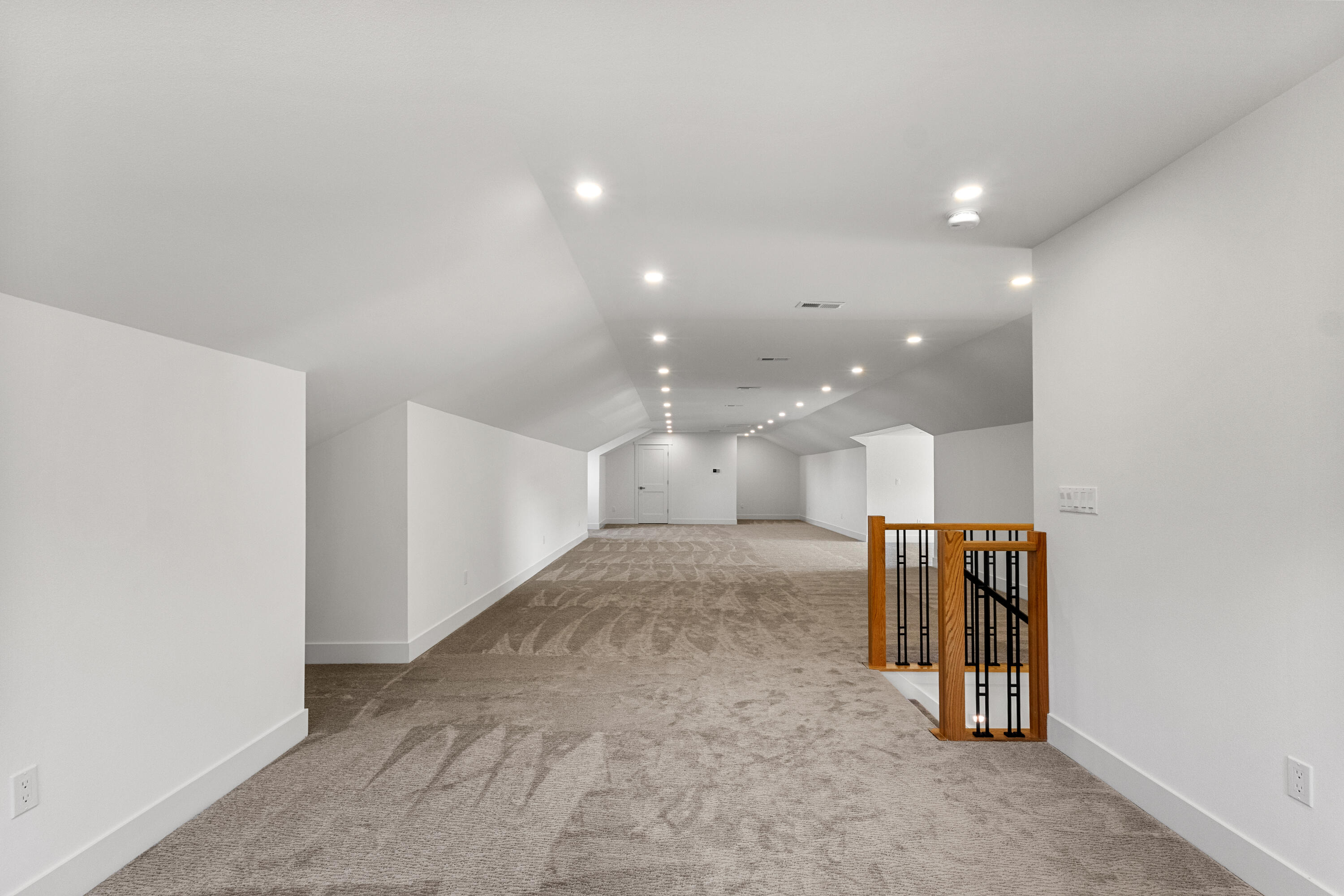 main property photo 67