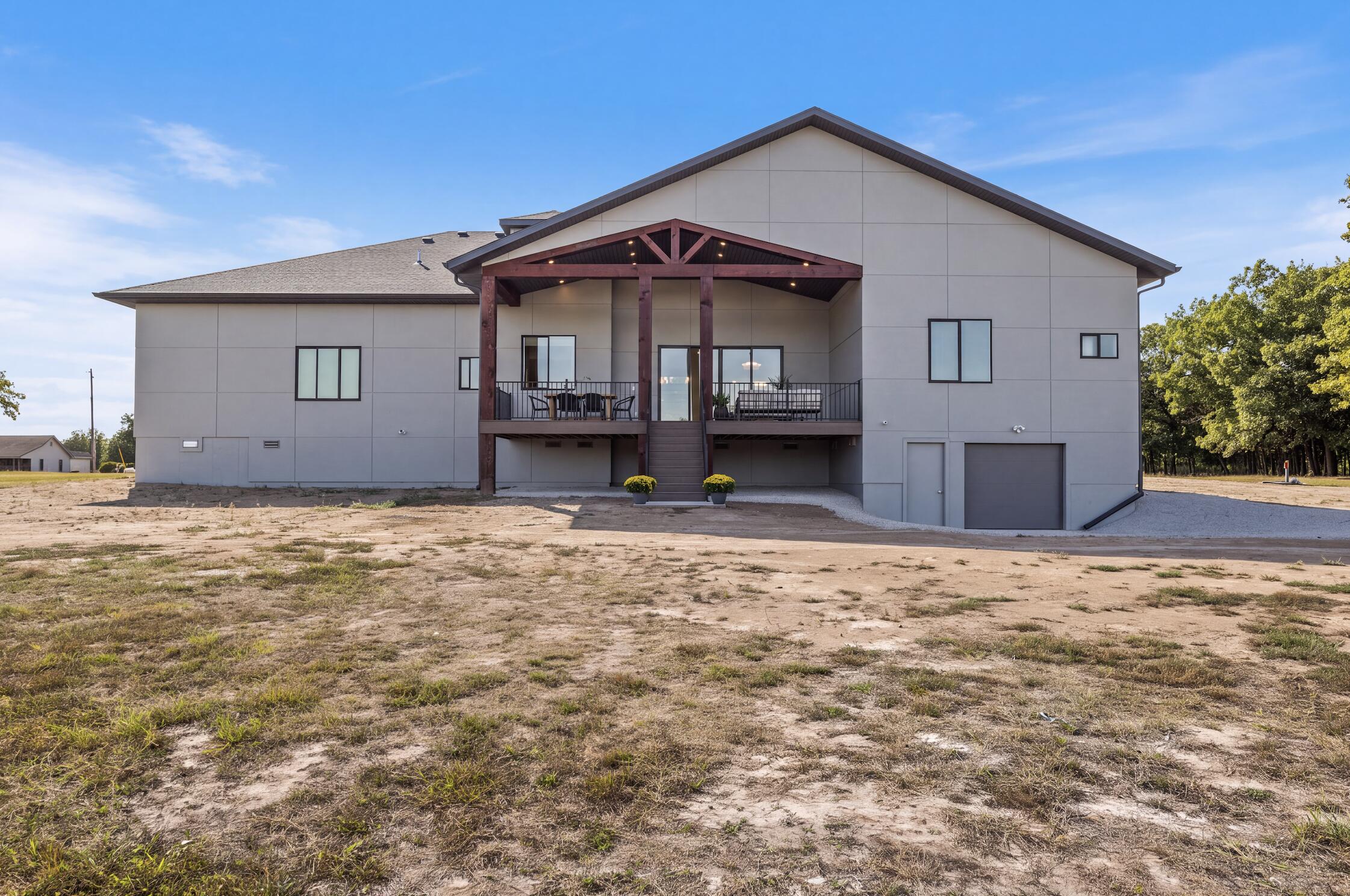 main property photo 77