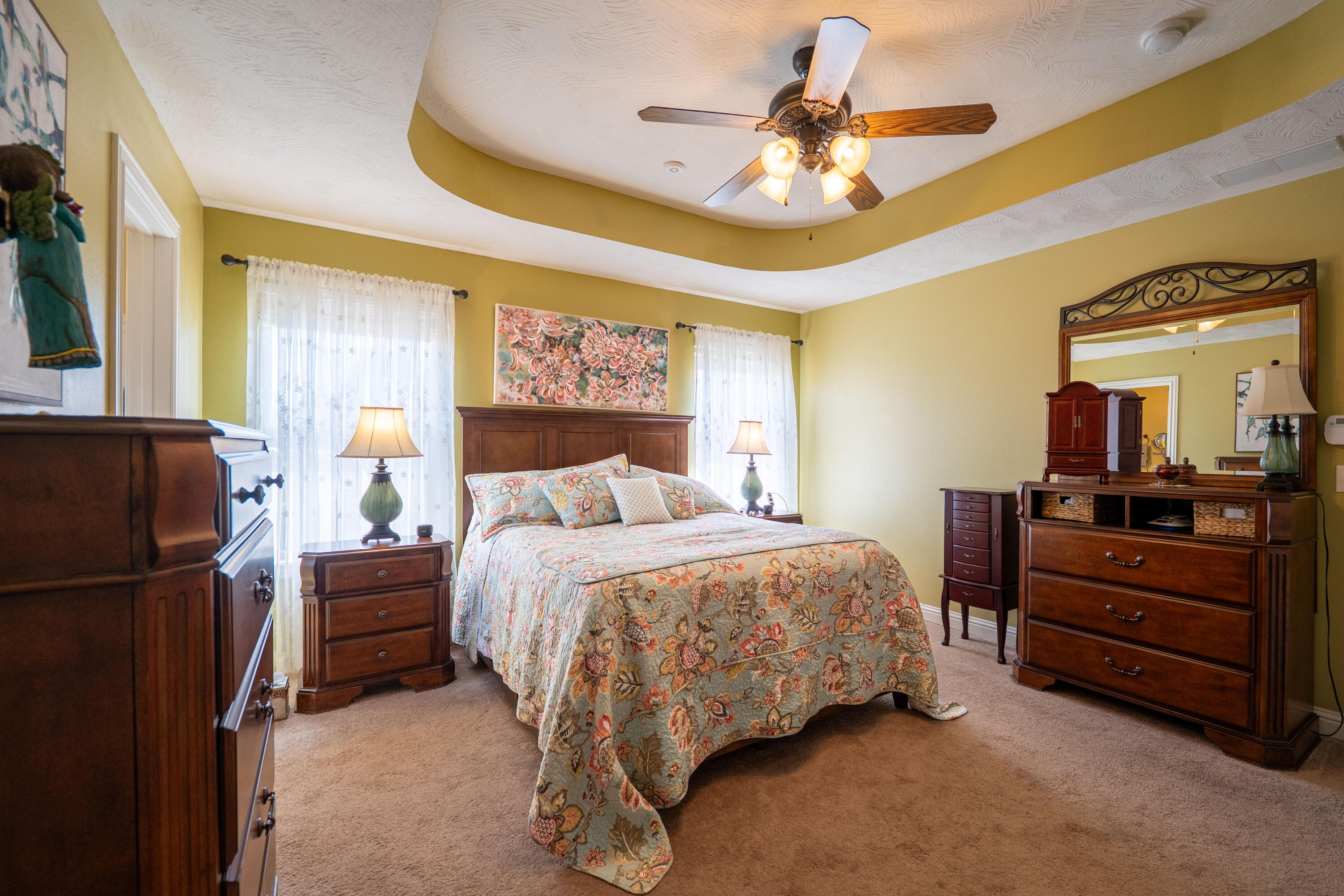 main property photo 25