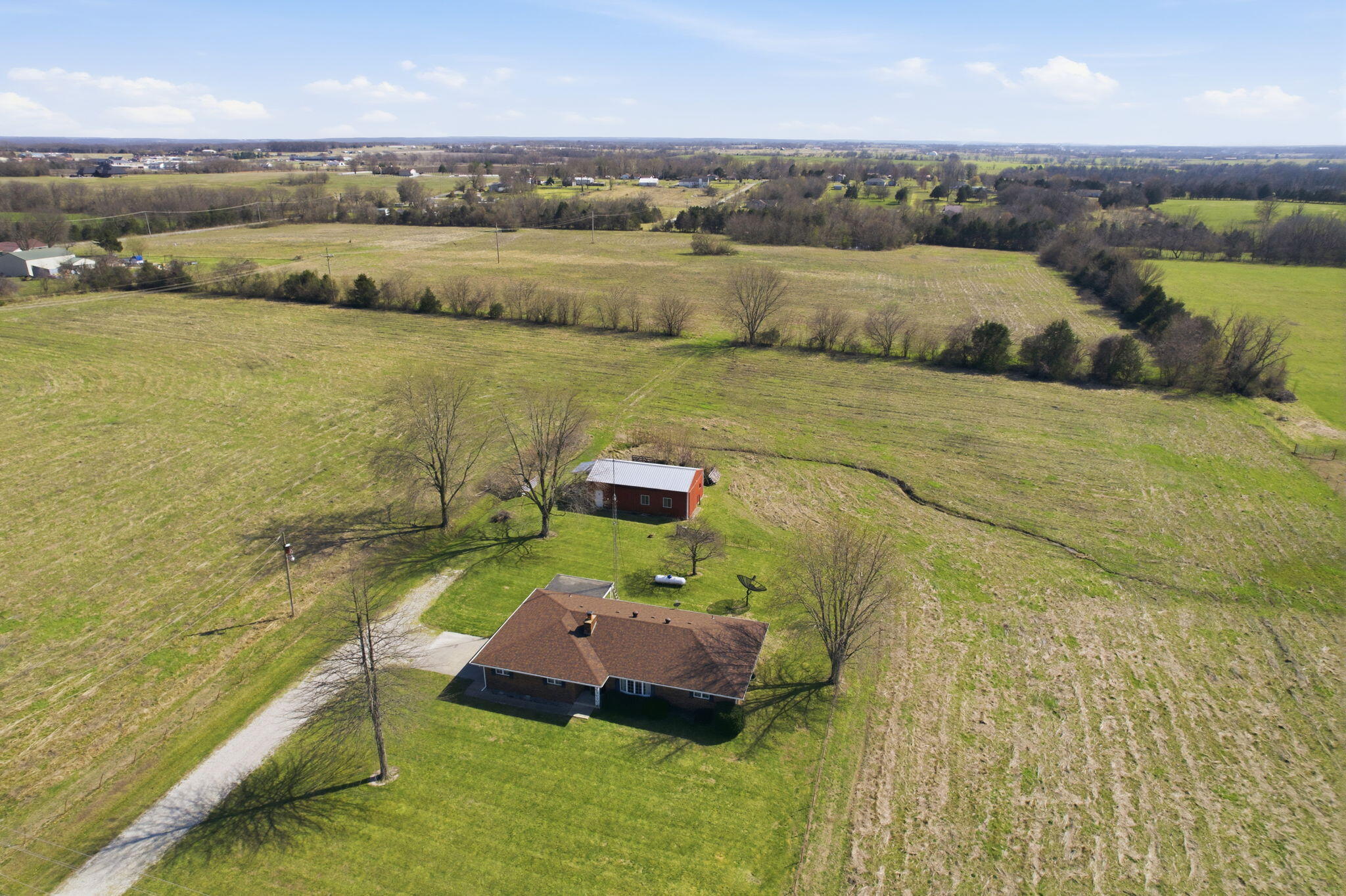 main property photo 43
