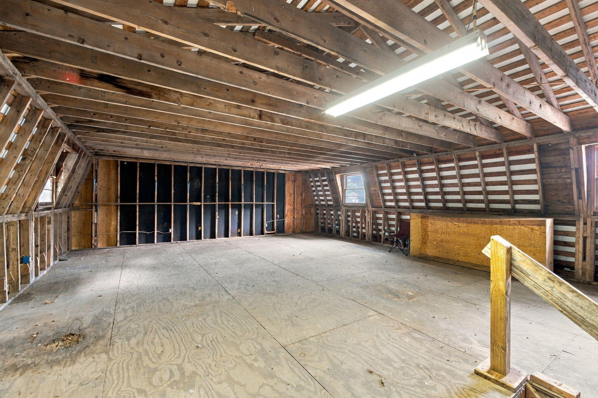 main property photo 36