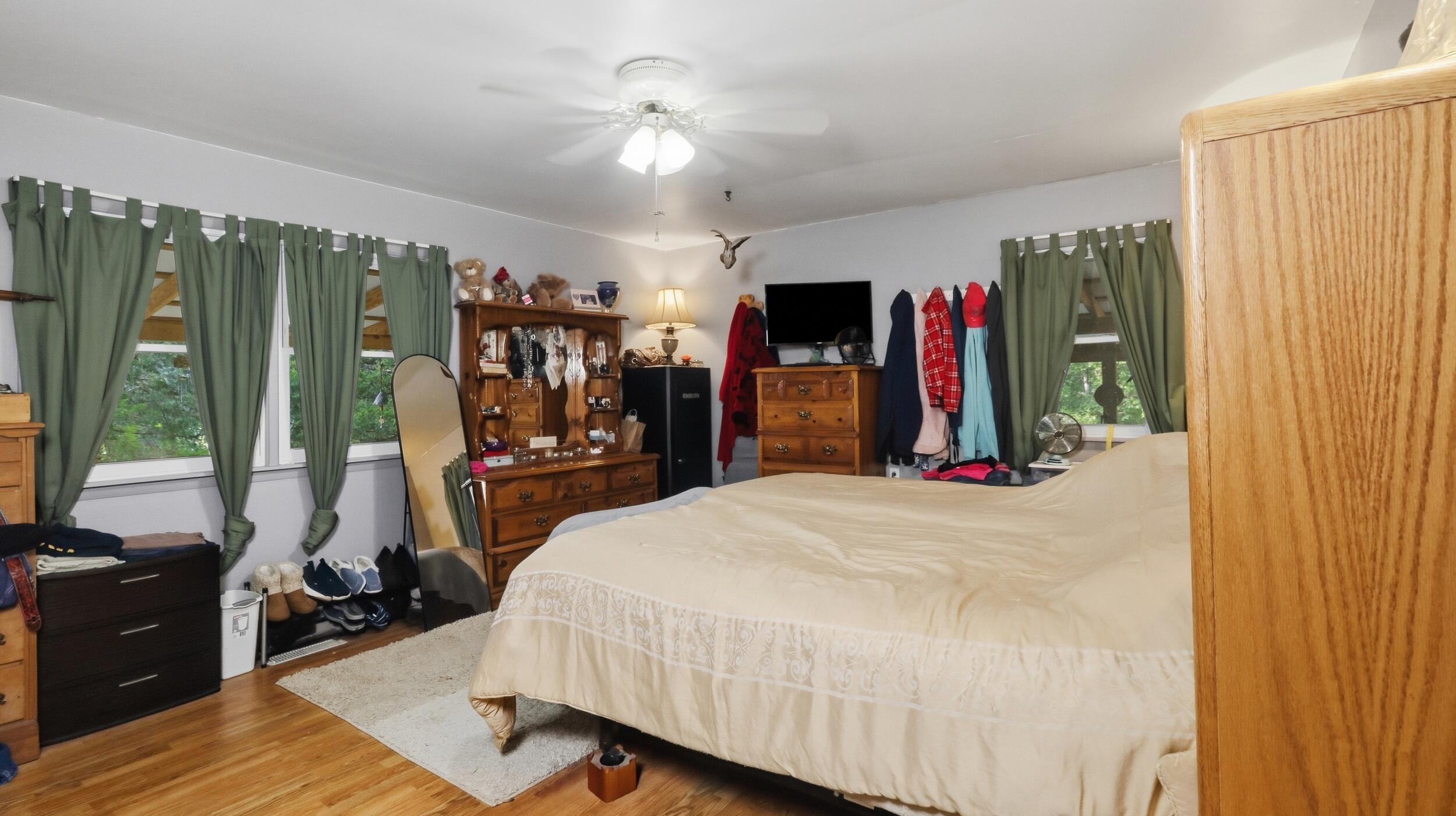 main property photo 46