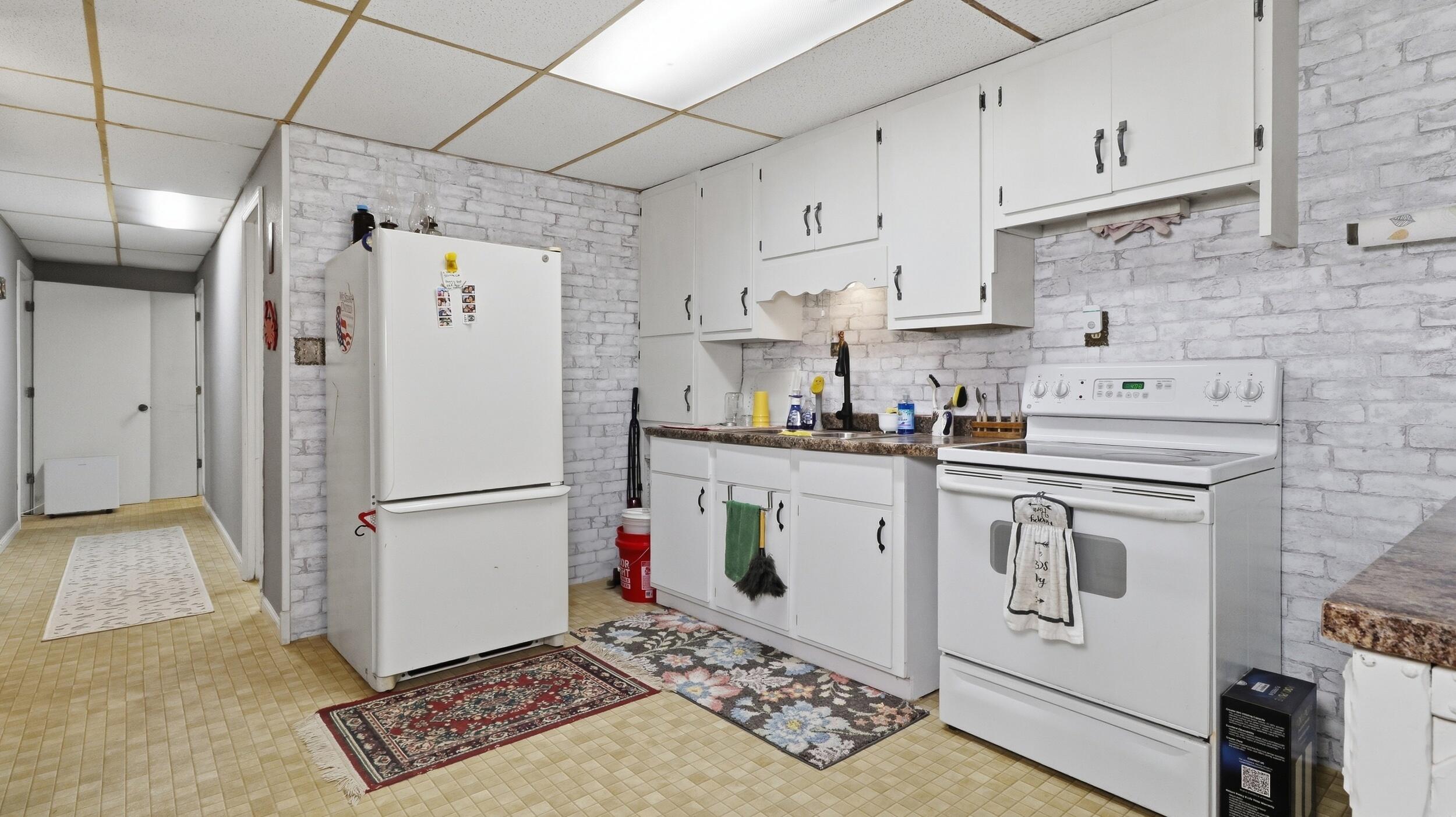 main property photo 56
