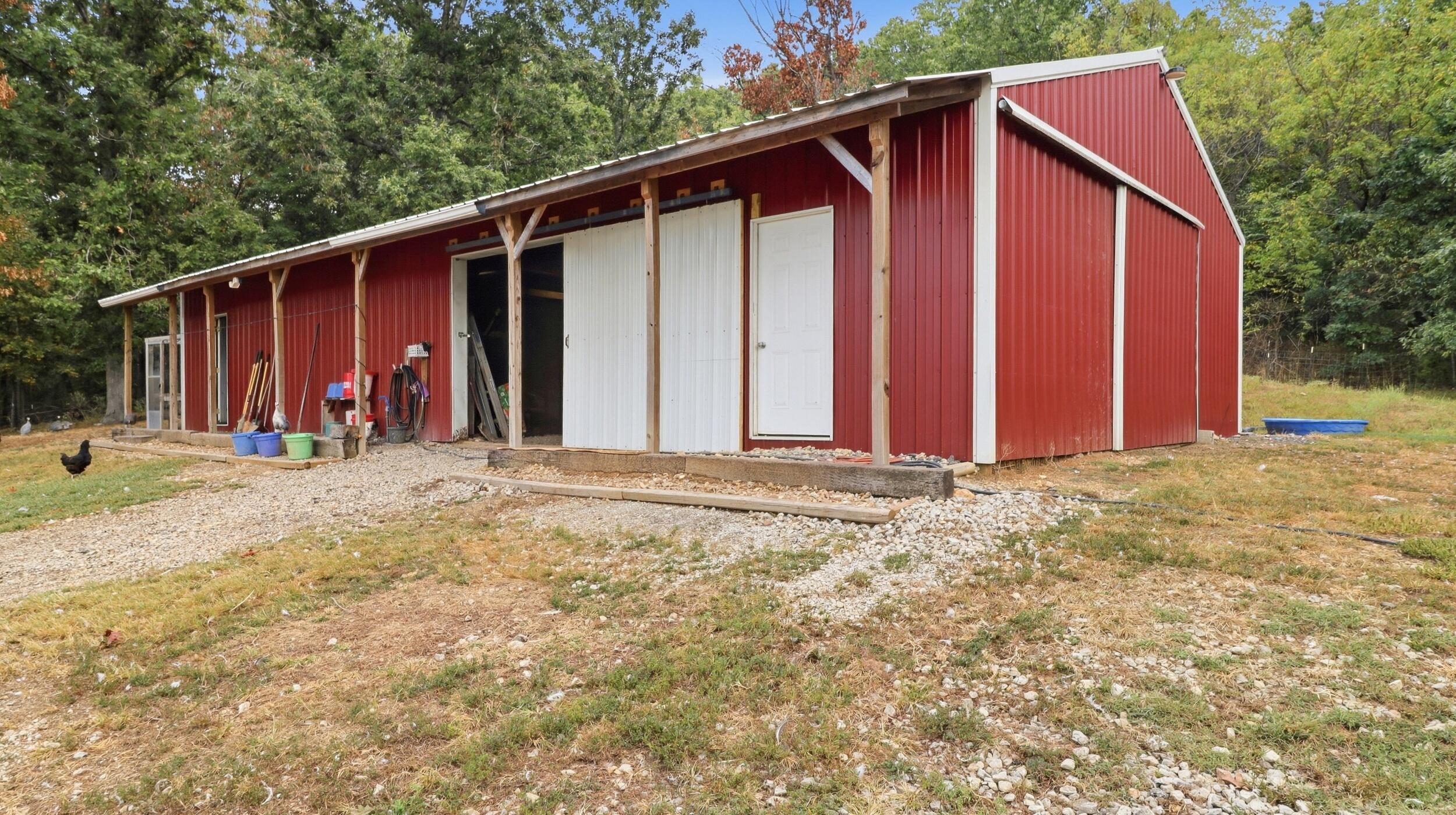 main property photo 79