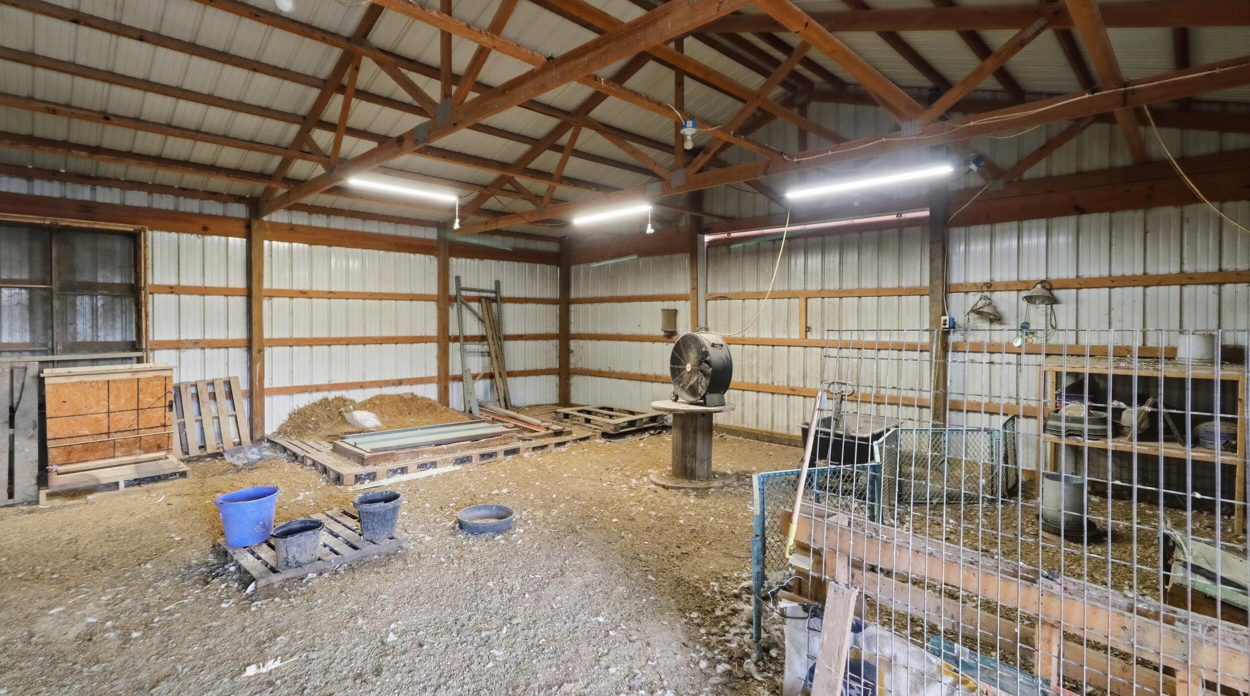 main property photo 81