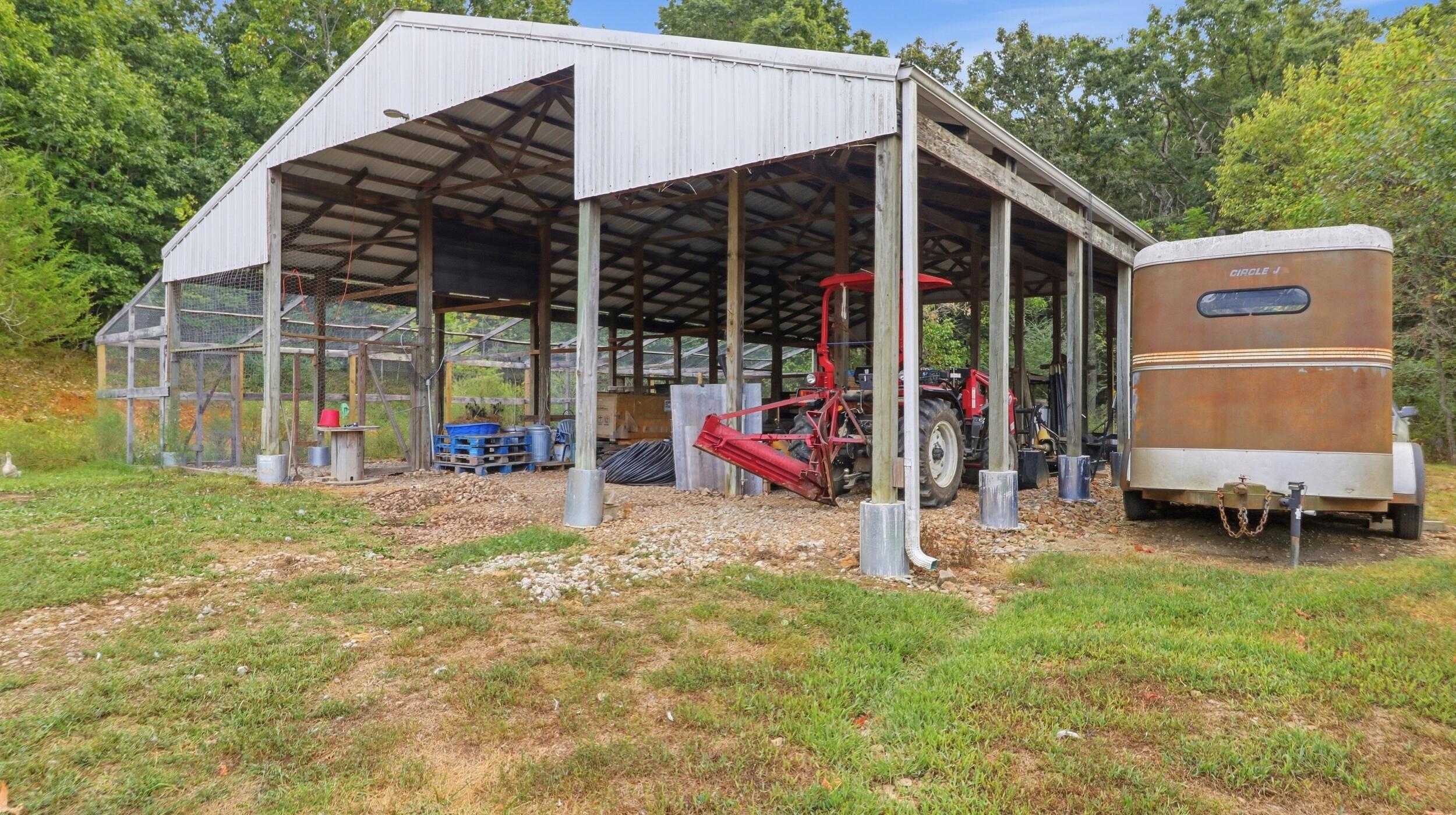 main property photo 83