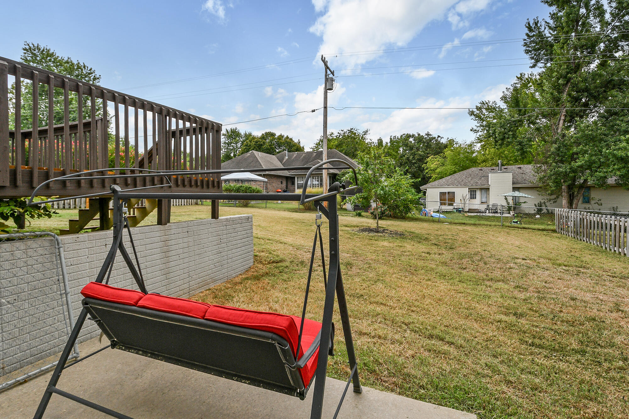 main property photo 50