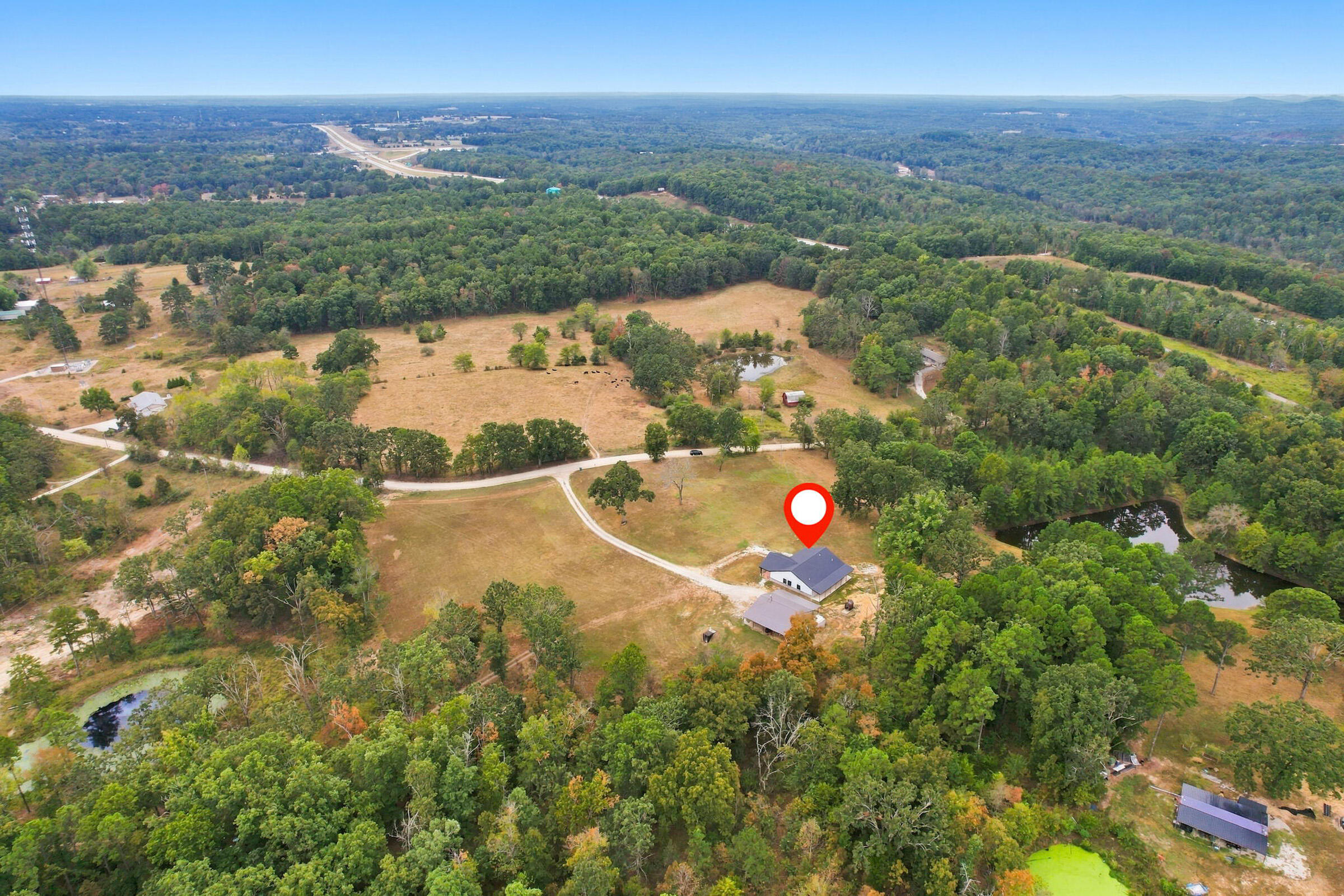 main property photo 39
