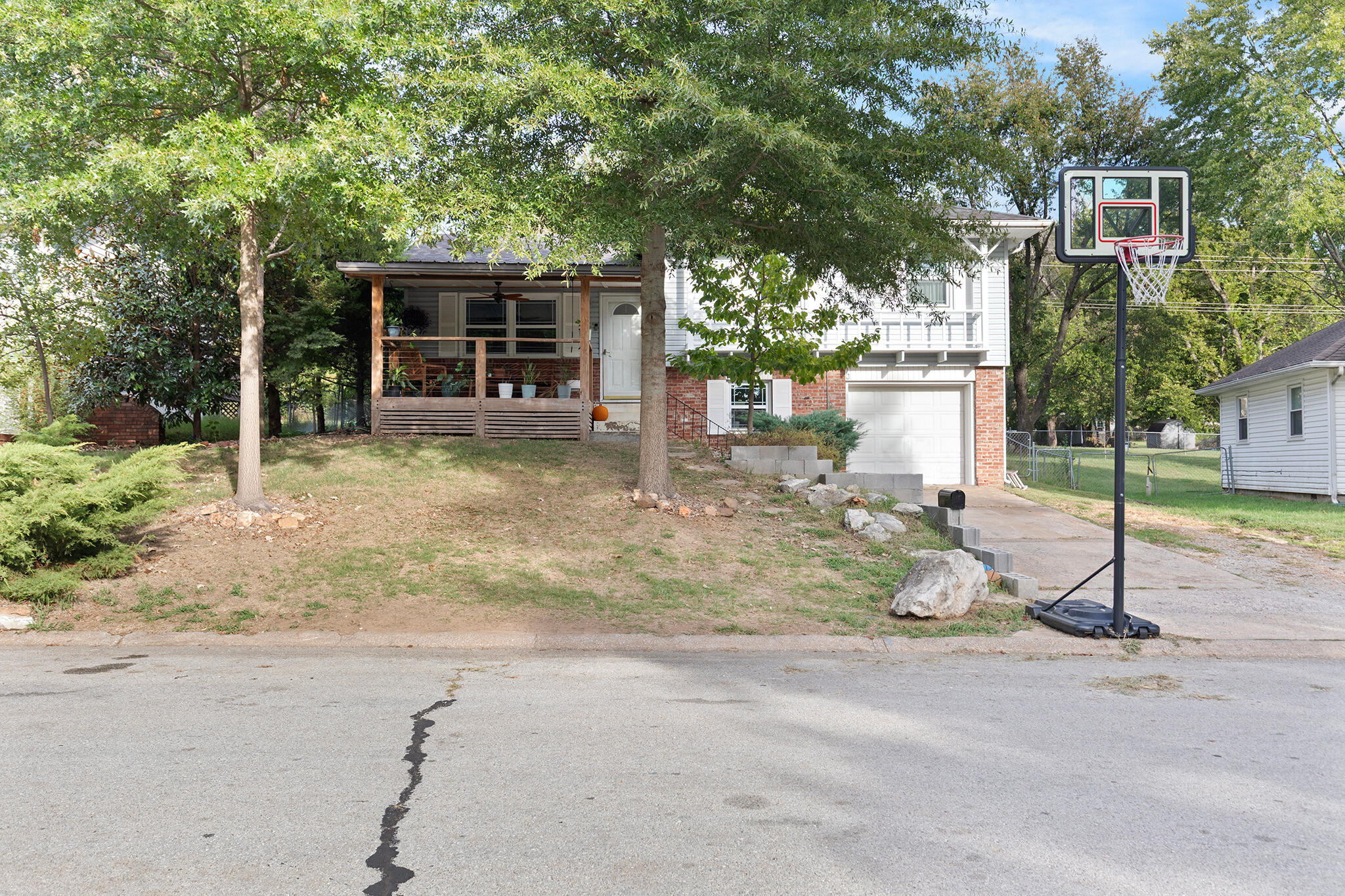 main property photo 24