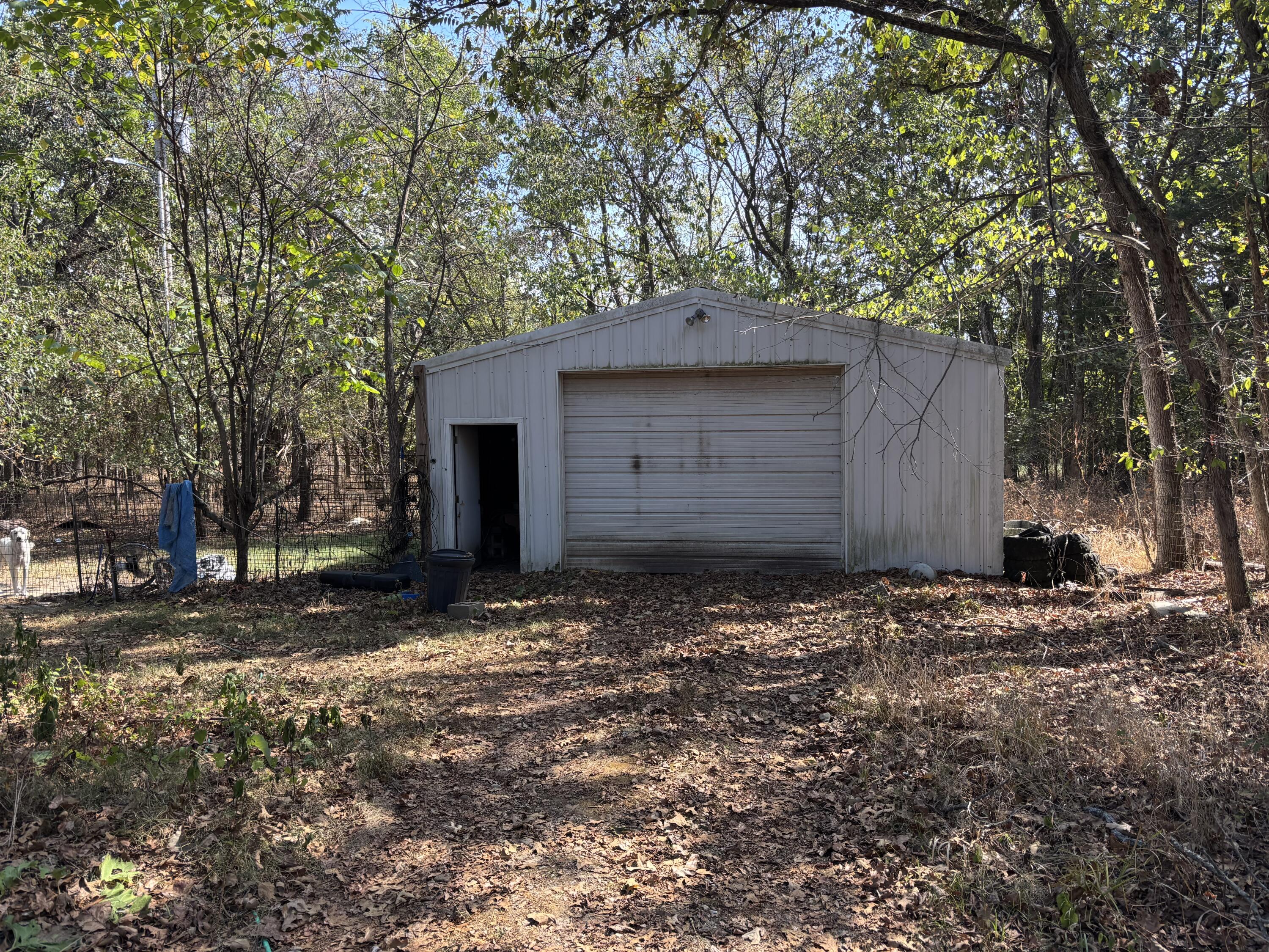 main property photo 12