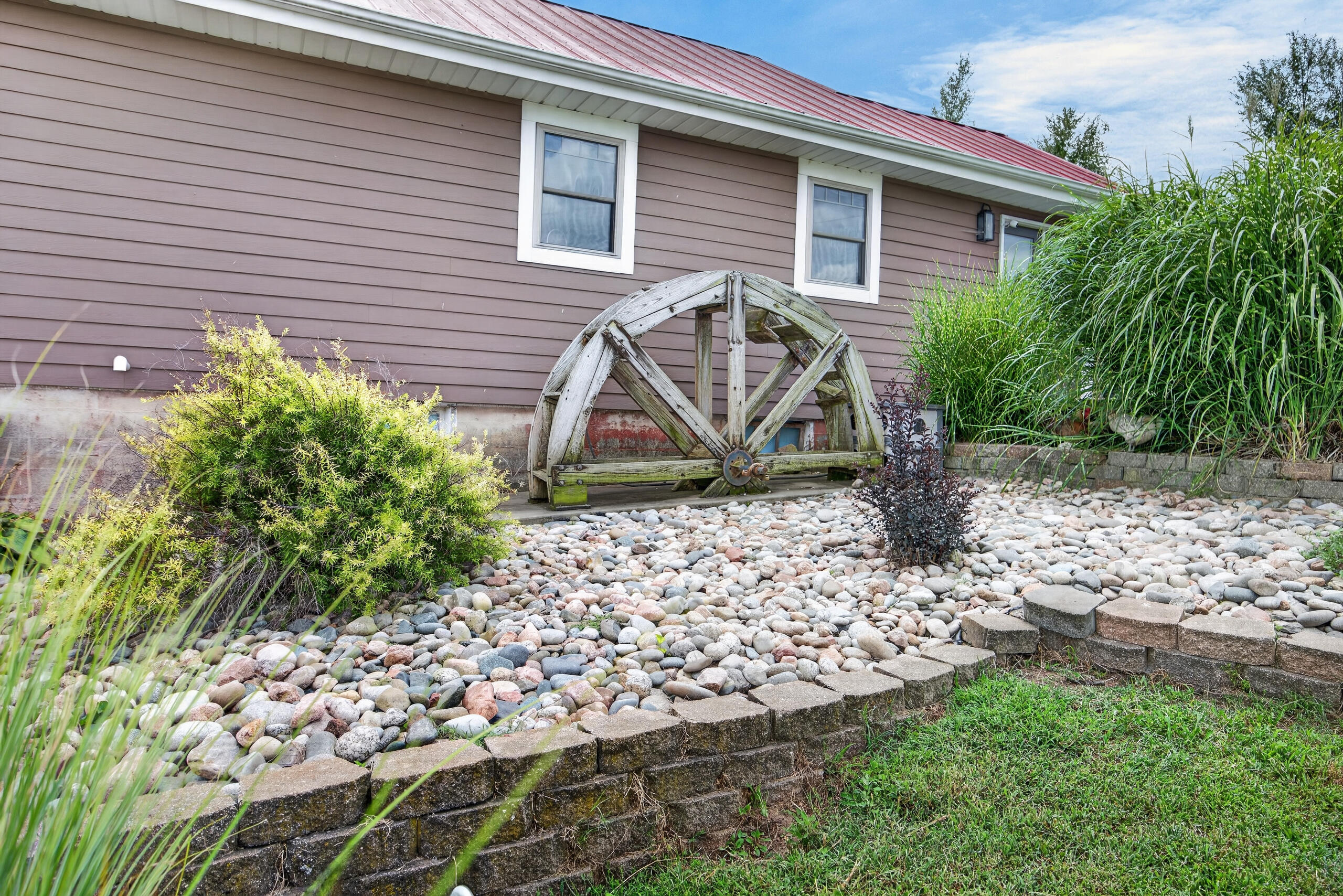 main property photo 64