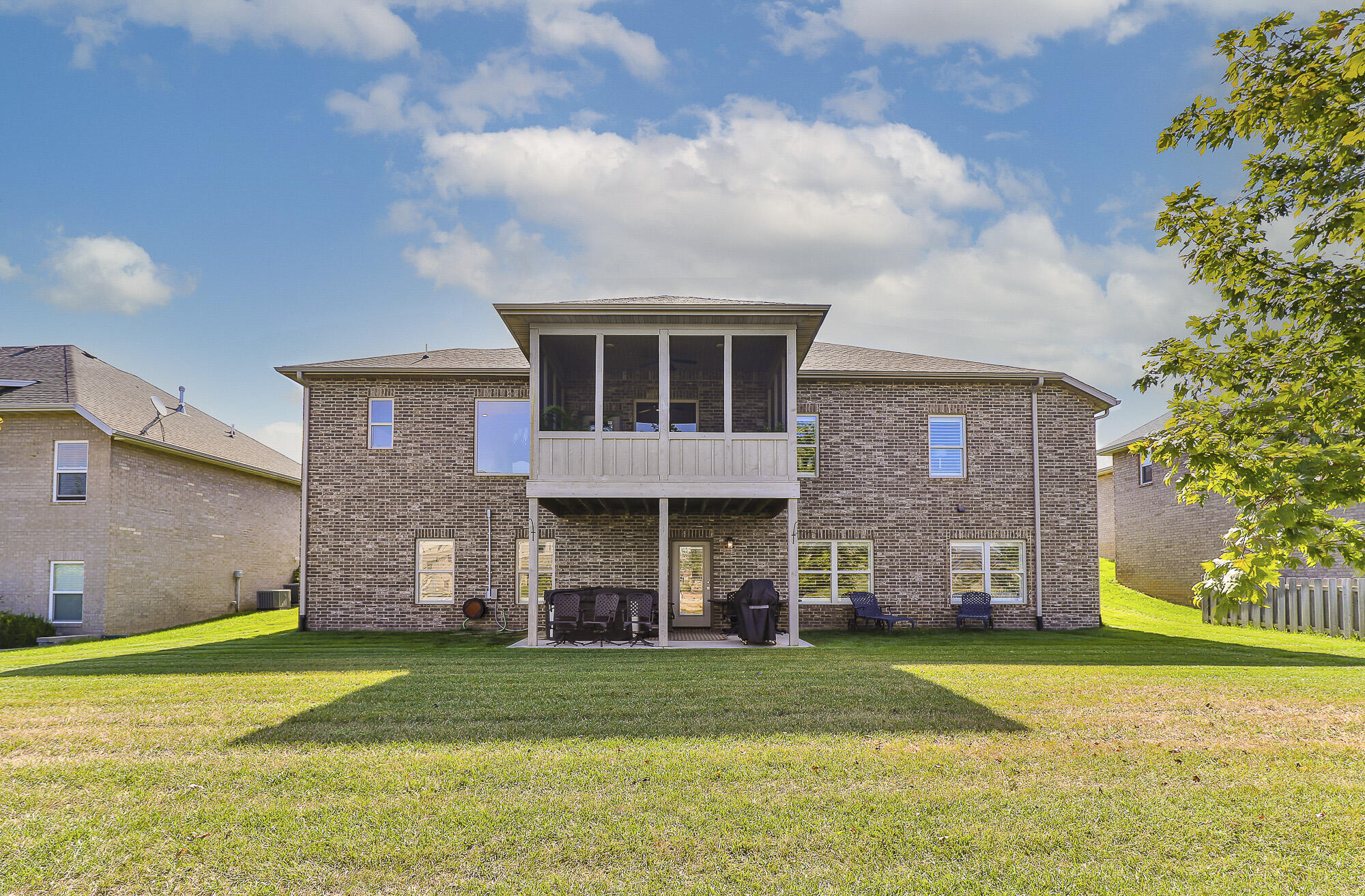 main property photo 49