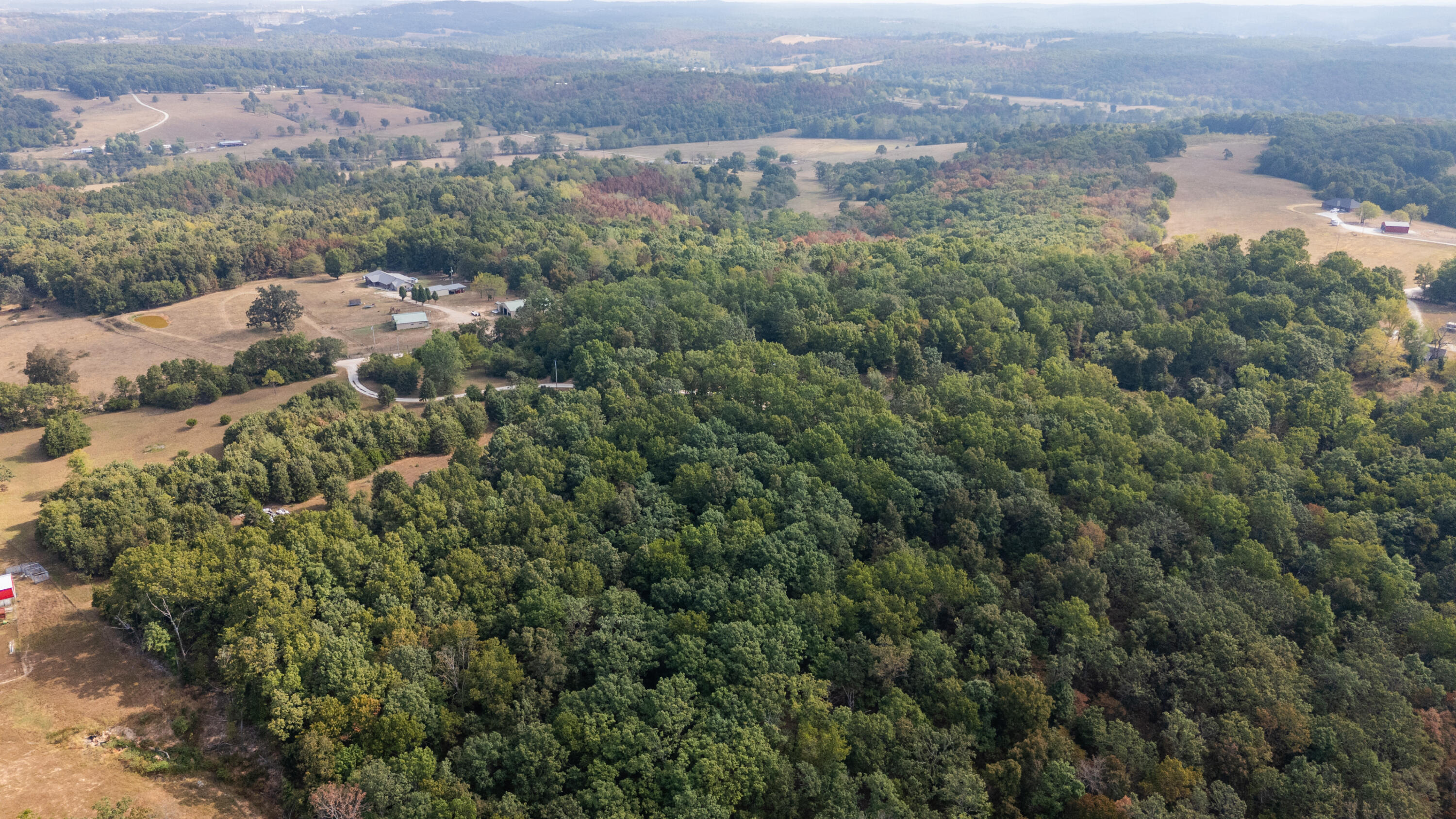 main property photo 40