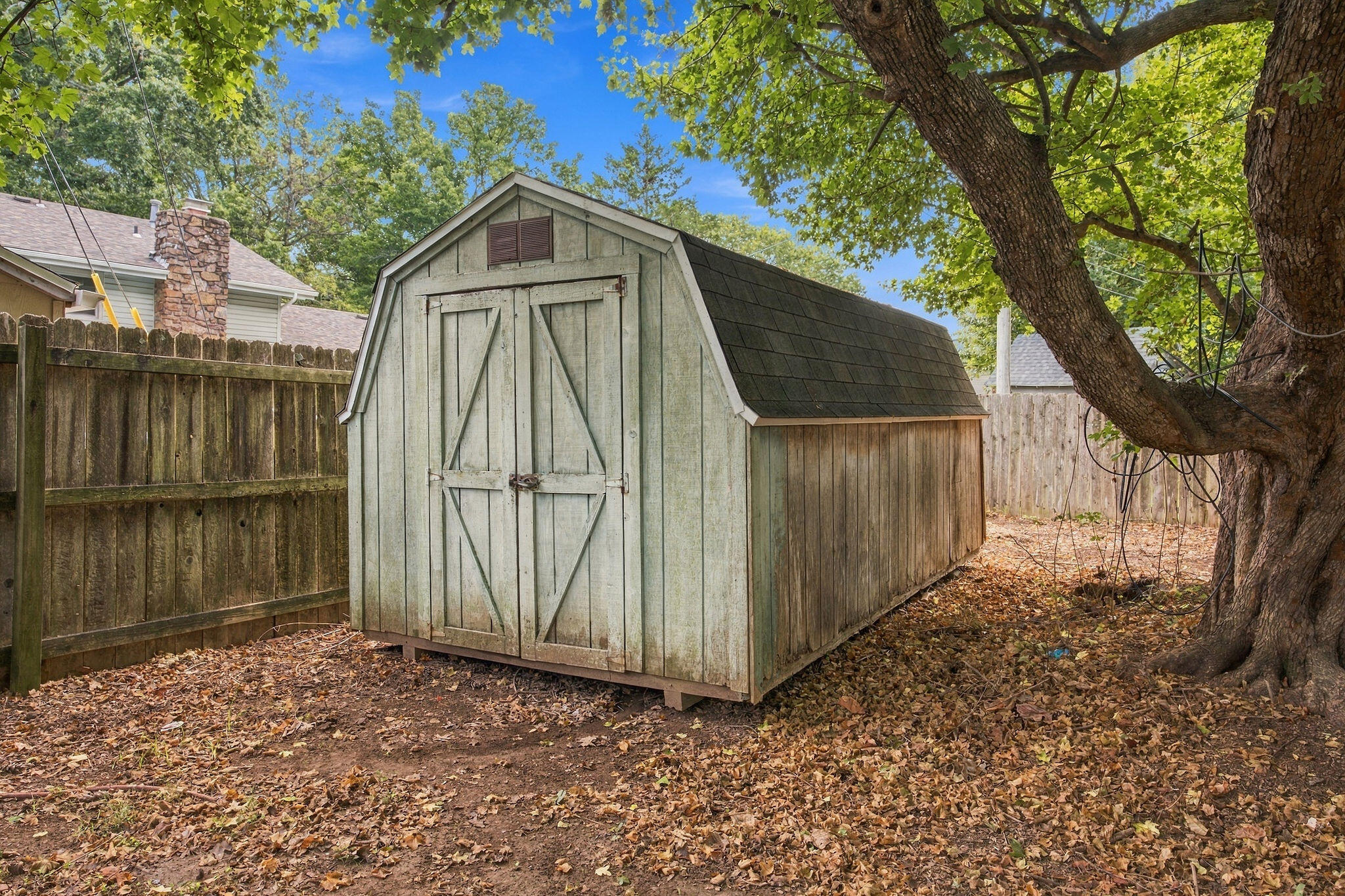 main property photo 42