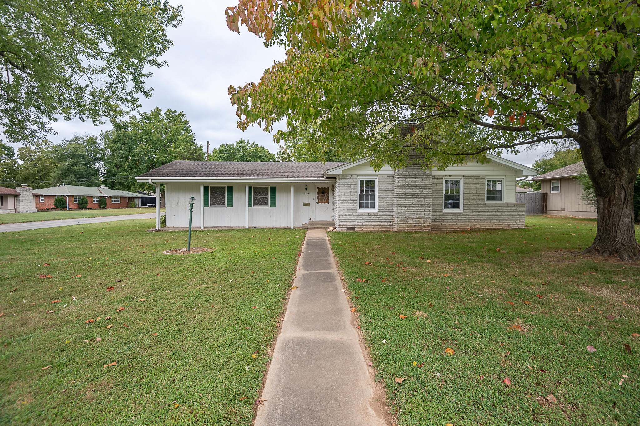 main property photo 36