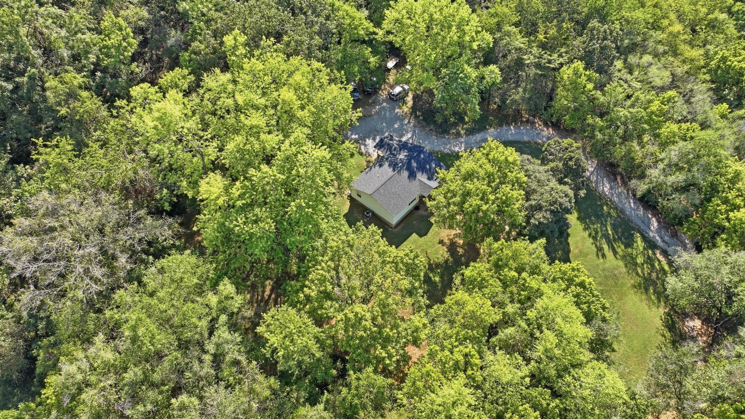 main property photo 34