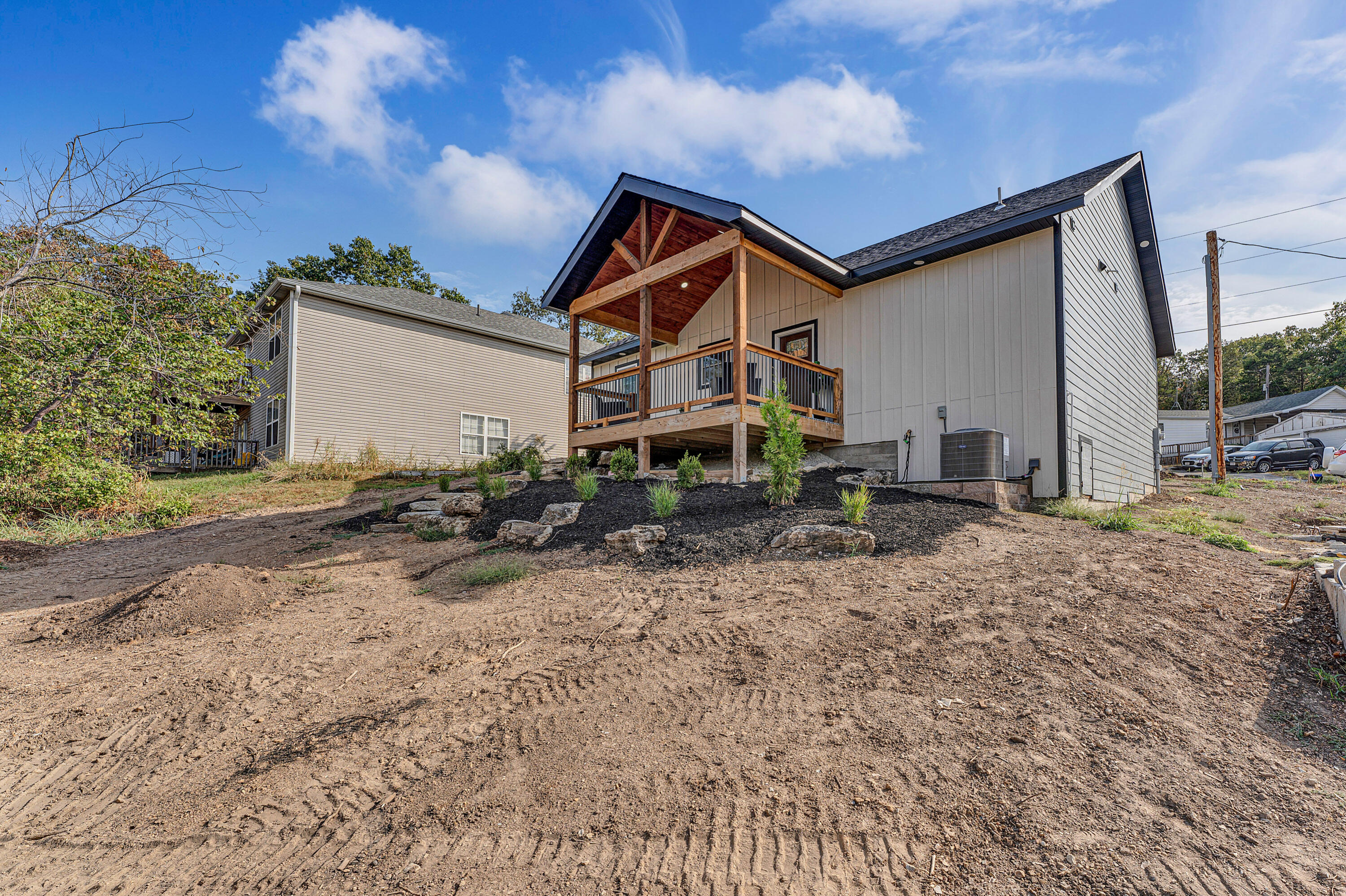 main property photo 26