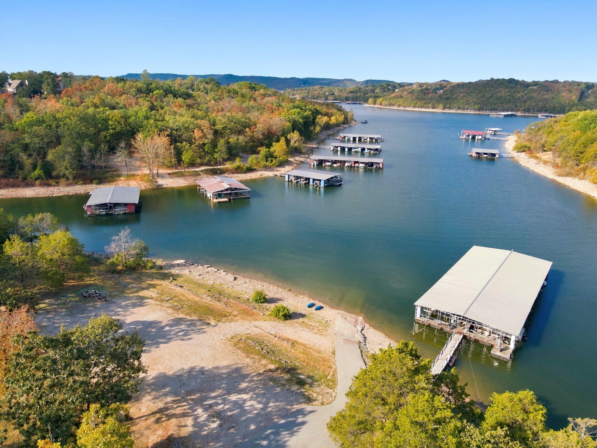 main property photo 12
