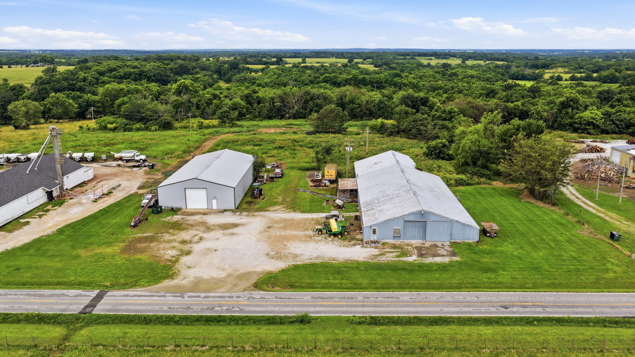 main property photo 21