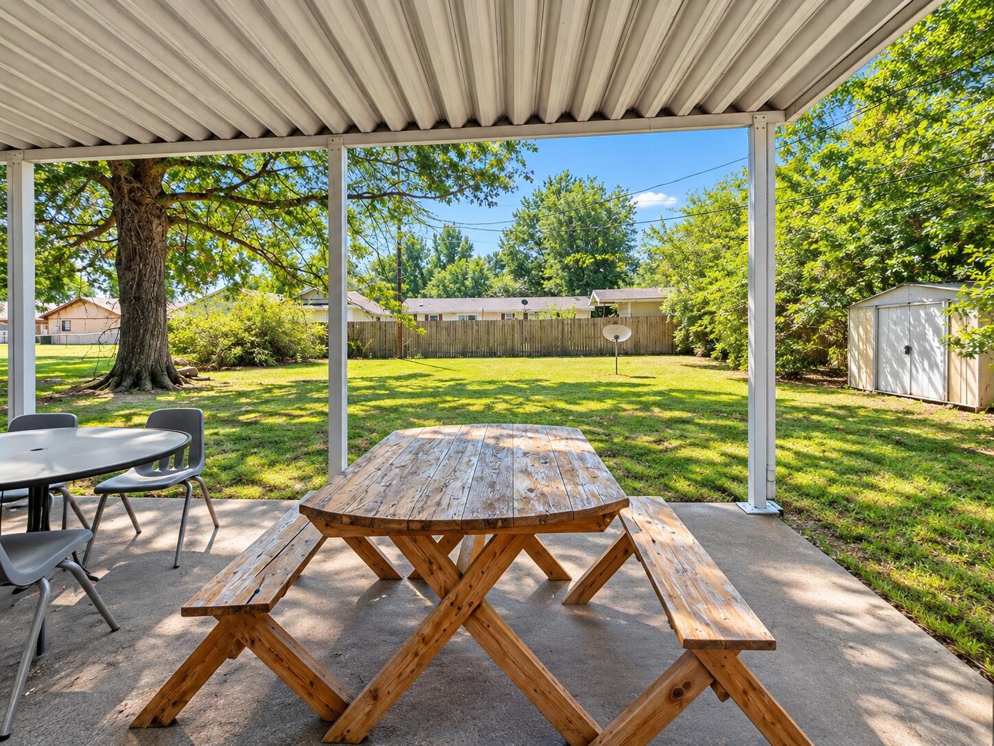 main property photo 12
