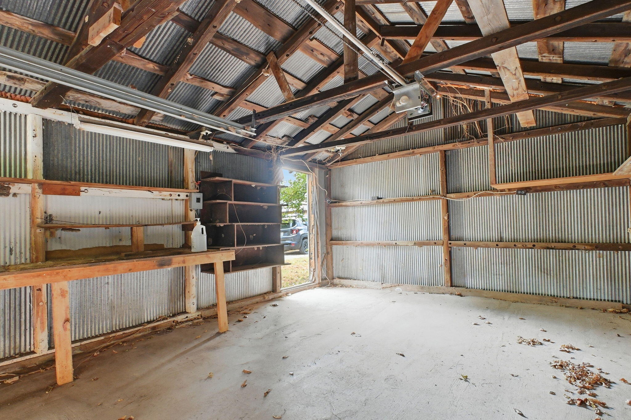 main property photo 37