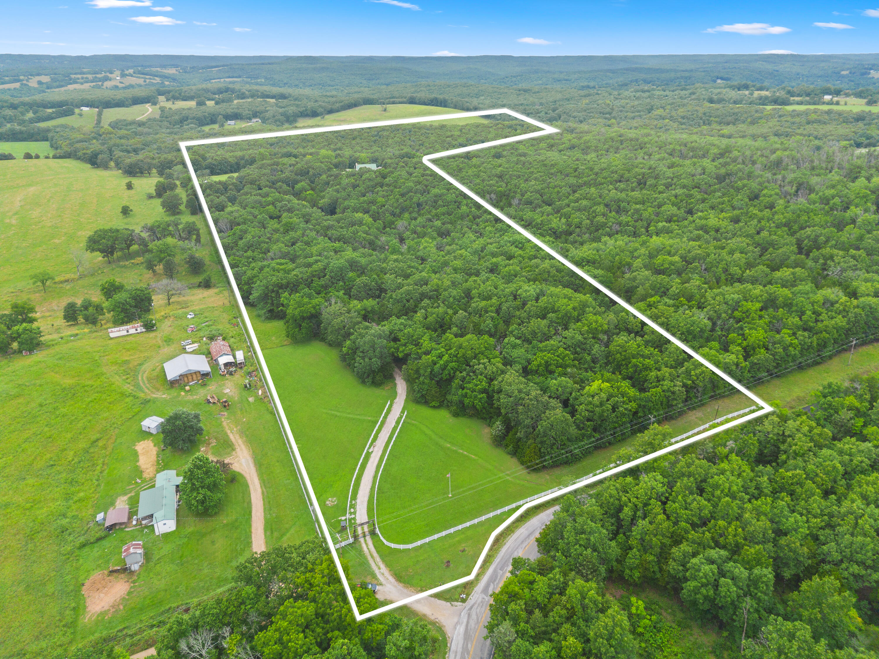 main property photo 5