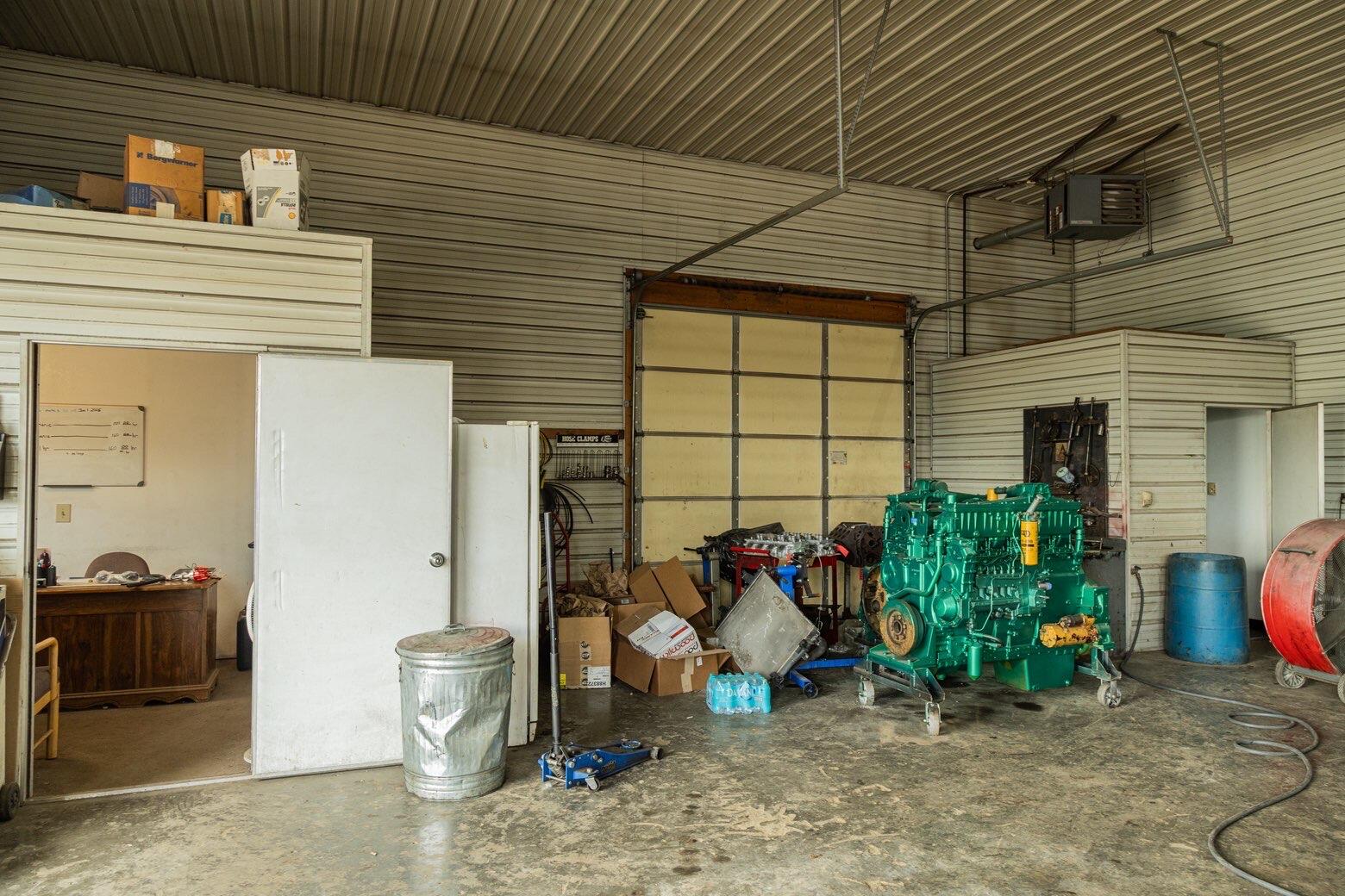 main property photo 9