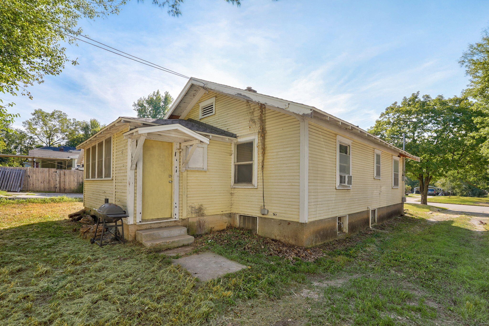 main property photo 21
