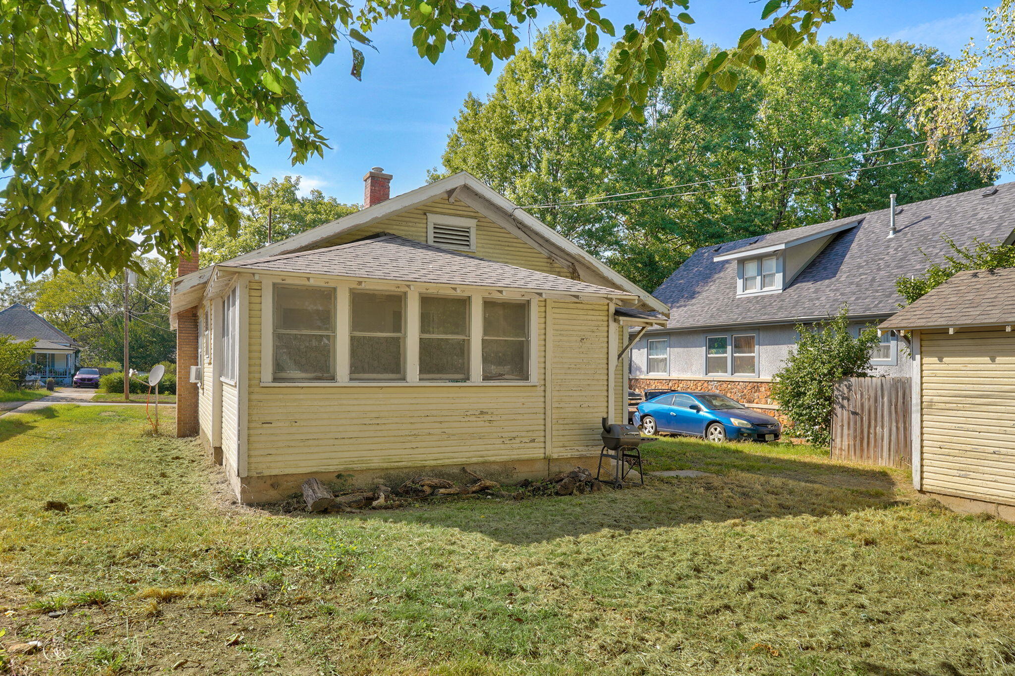 main property photo 22