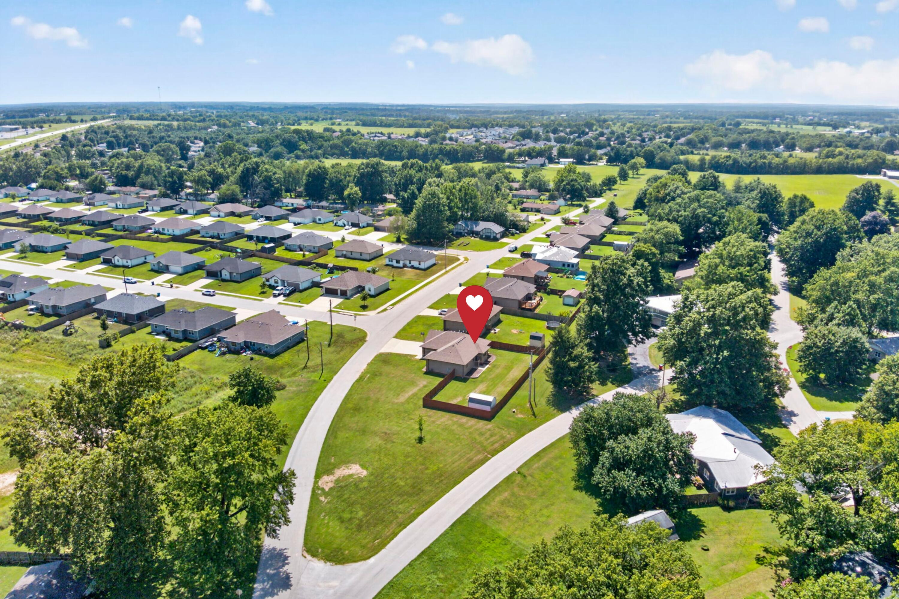 main property photo 39