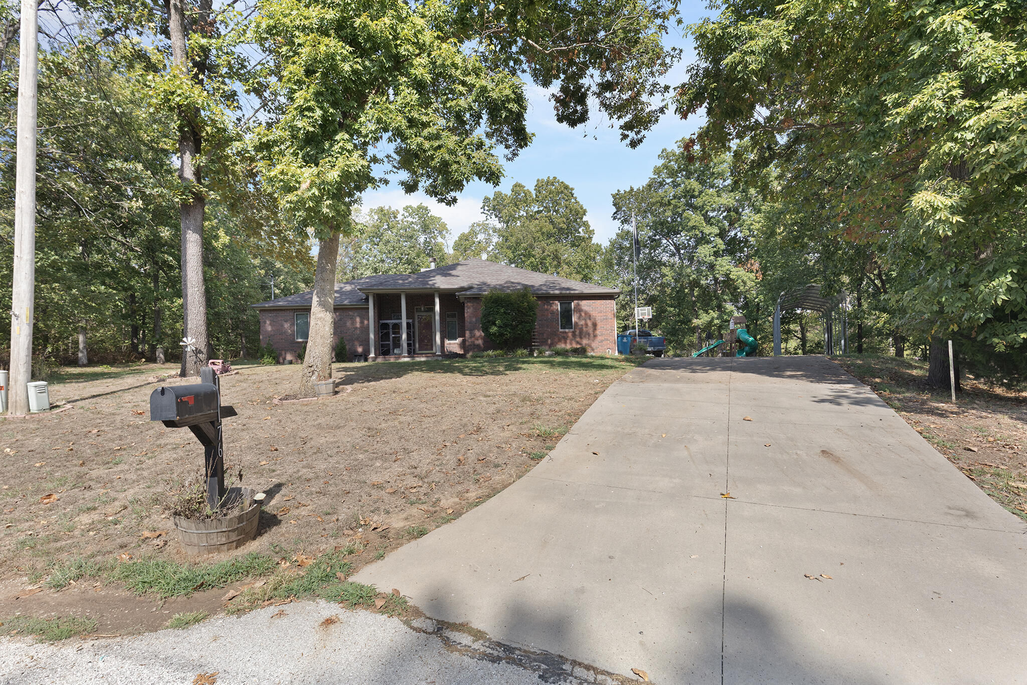 main property photo 2