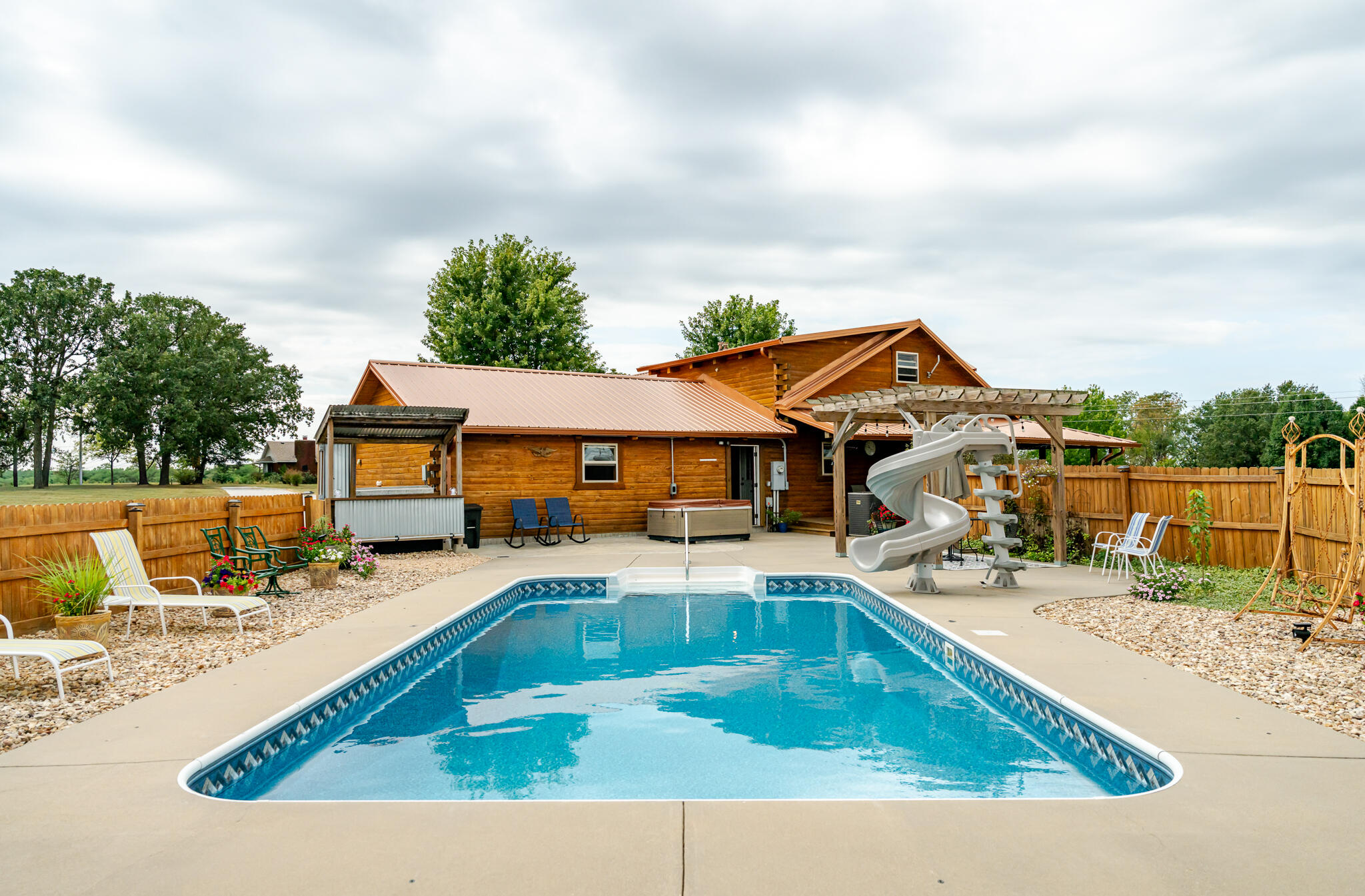 main property photo 56