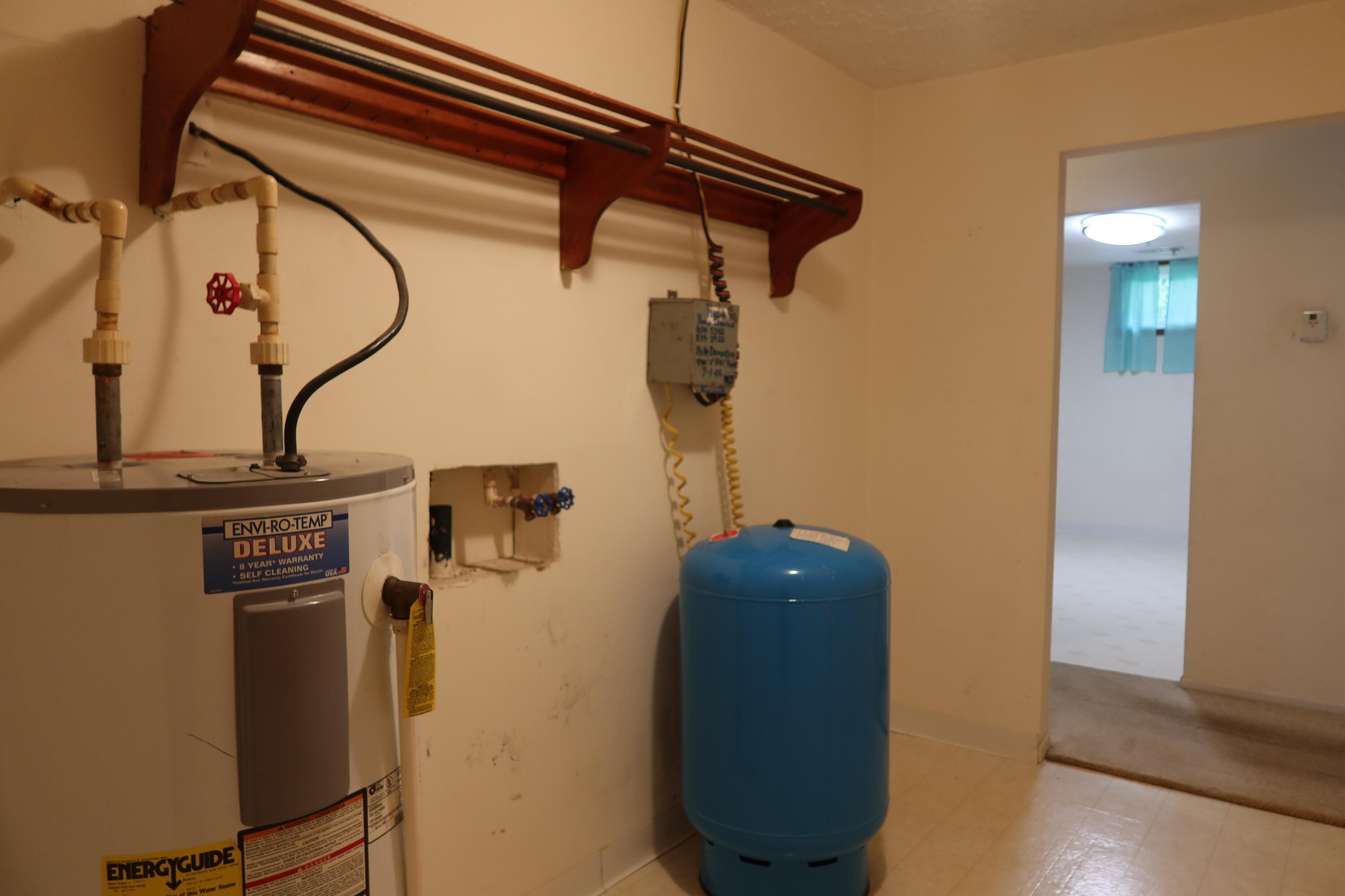main property photo 16