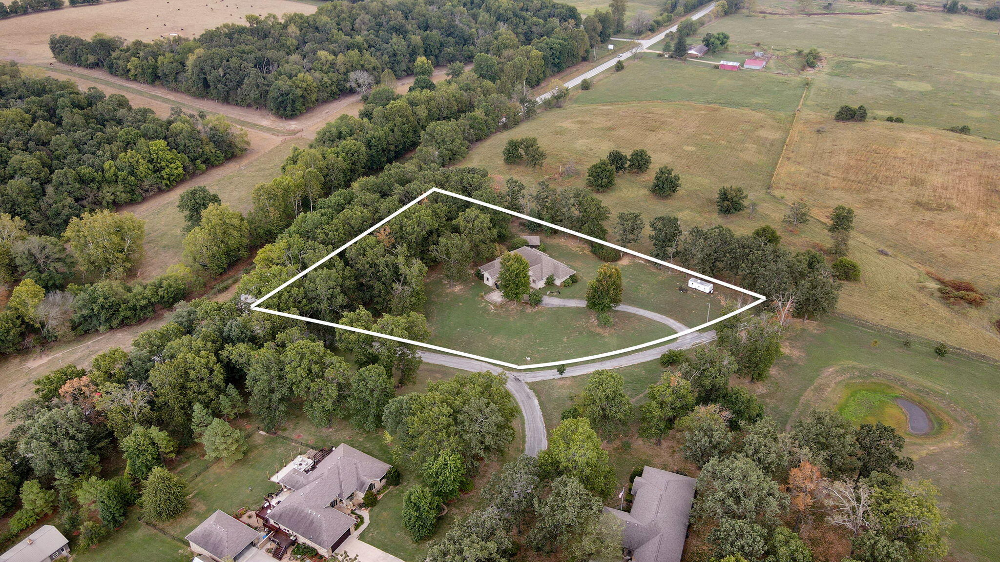 main property photo 2