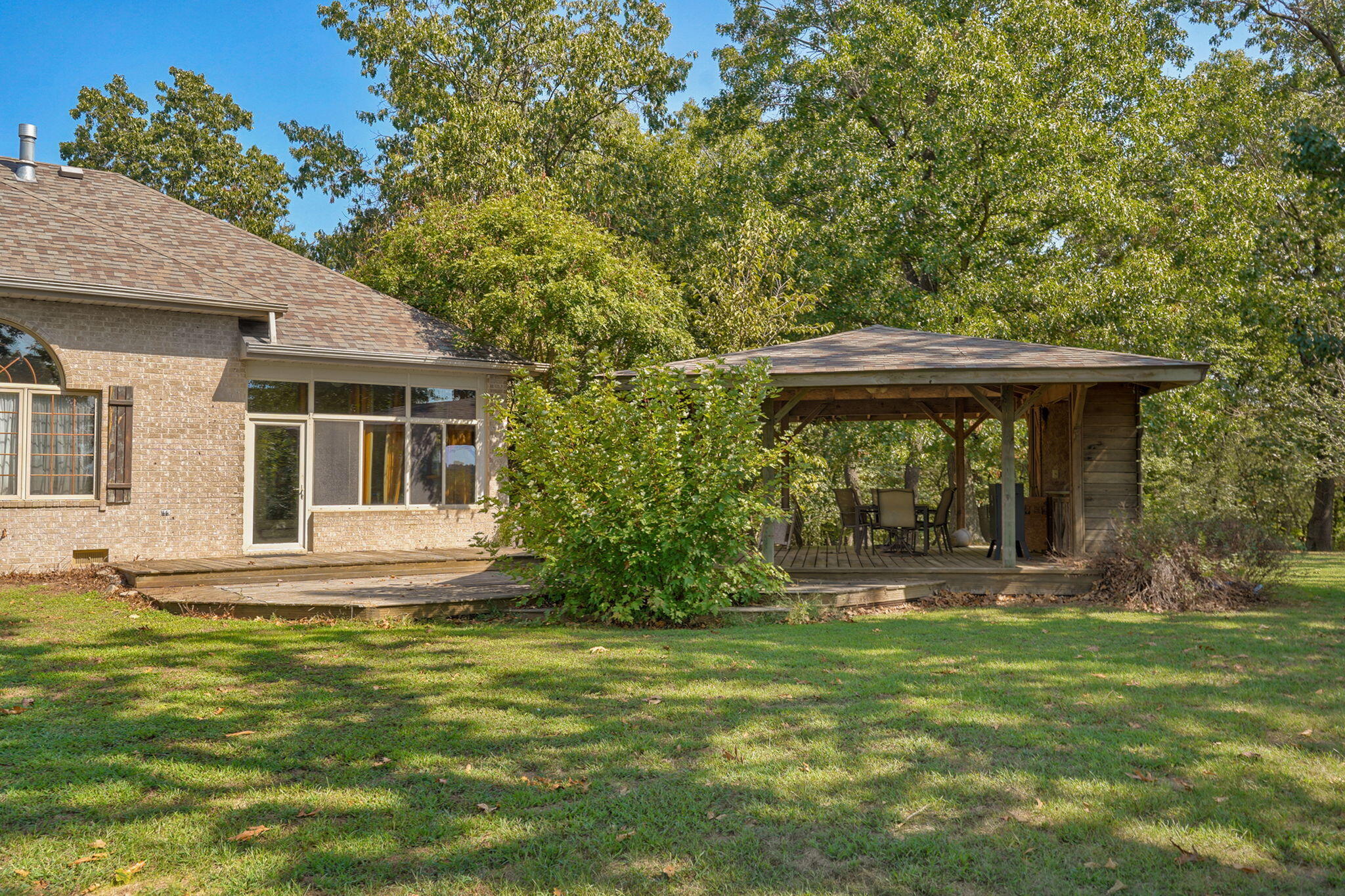 main property photo 29
