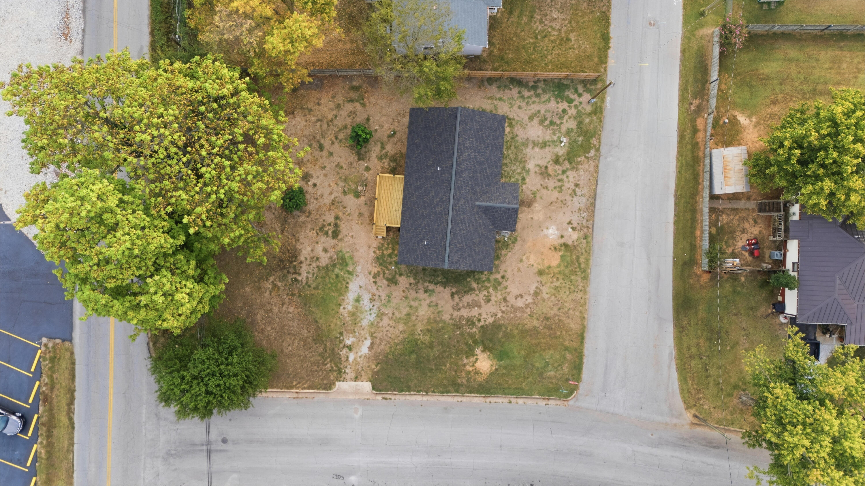 main property photo 22