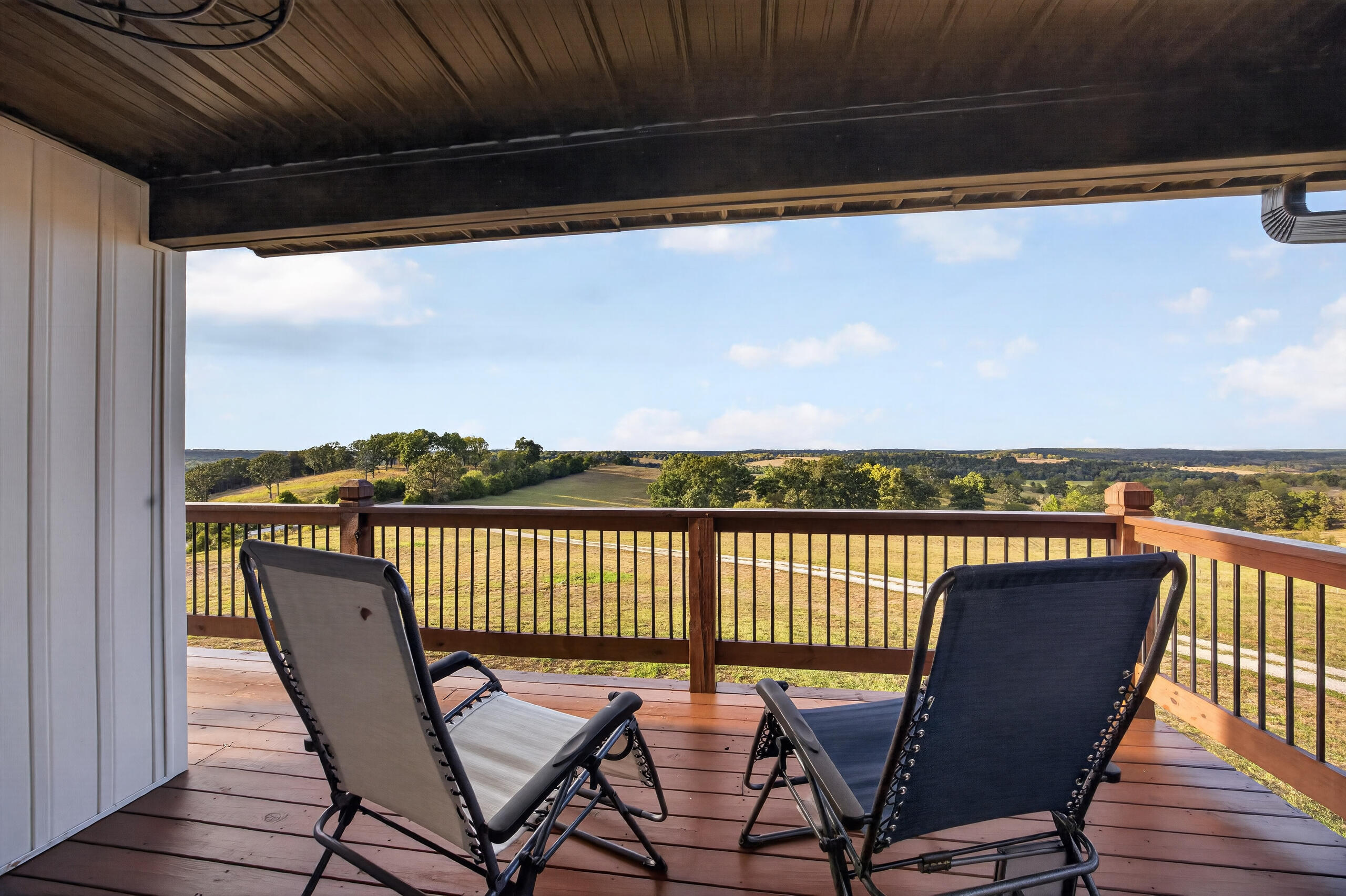 main property photo 51