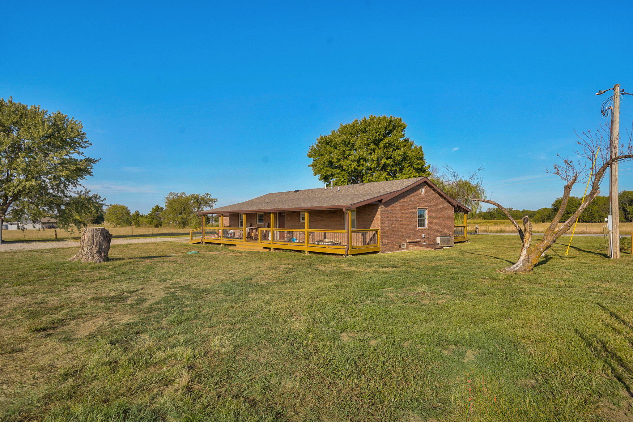 main property photo 21
