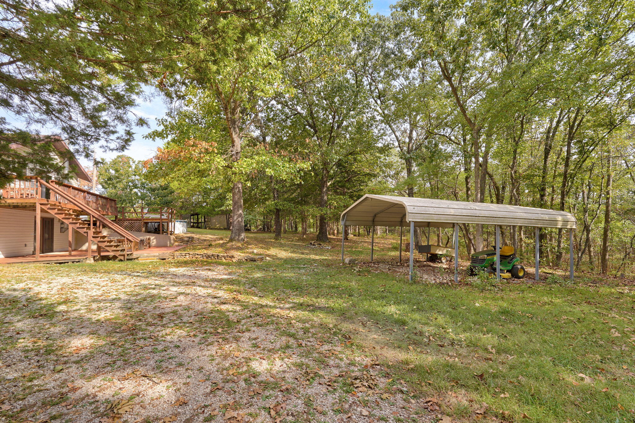 main property photo 44