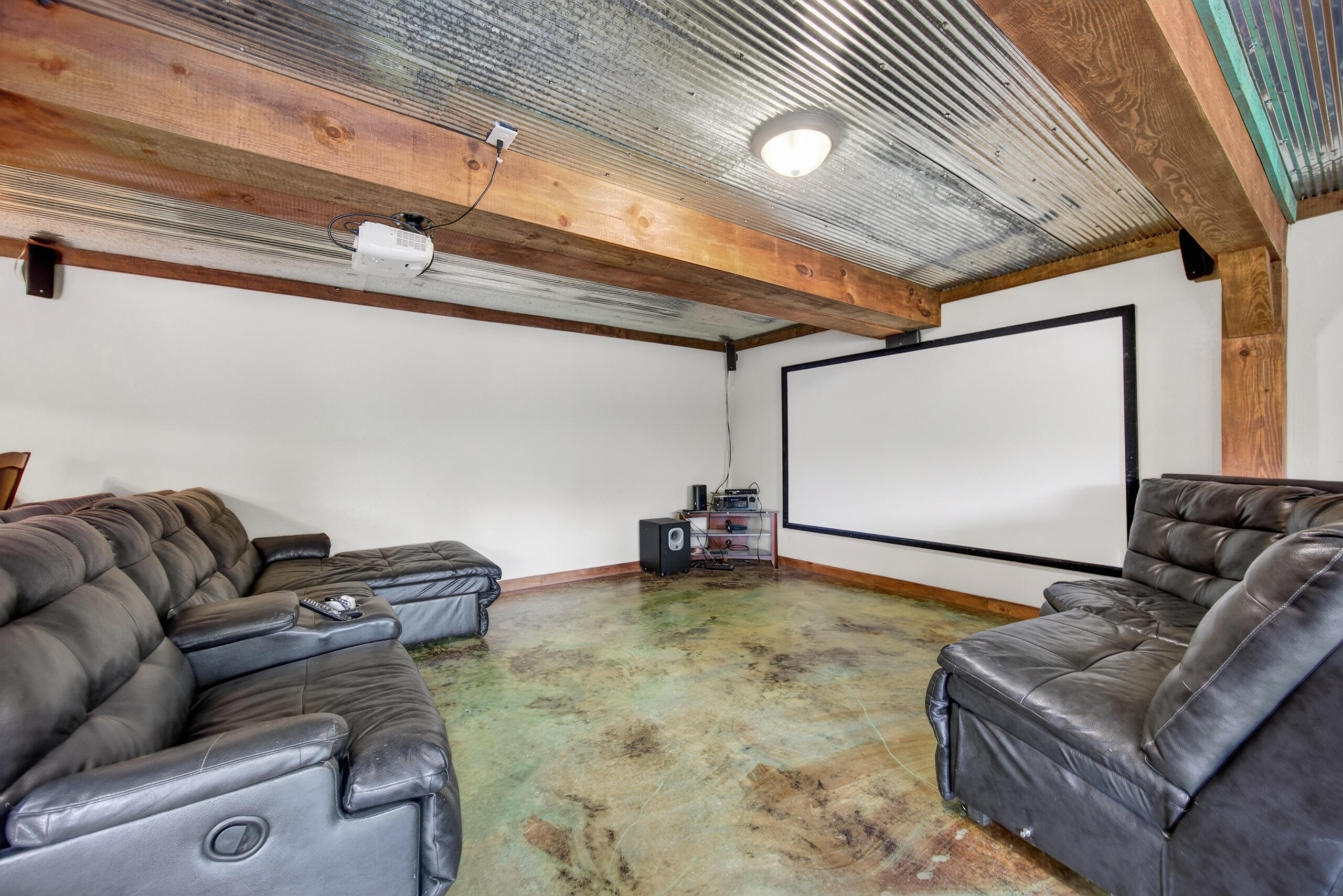main property photo 56