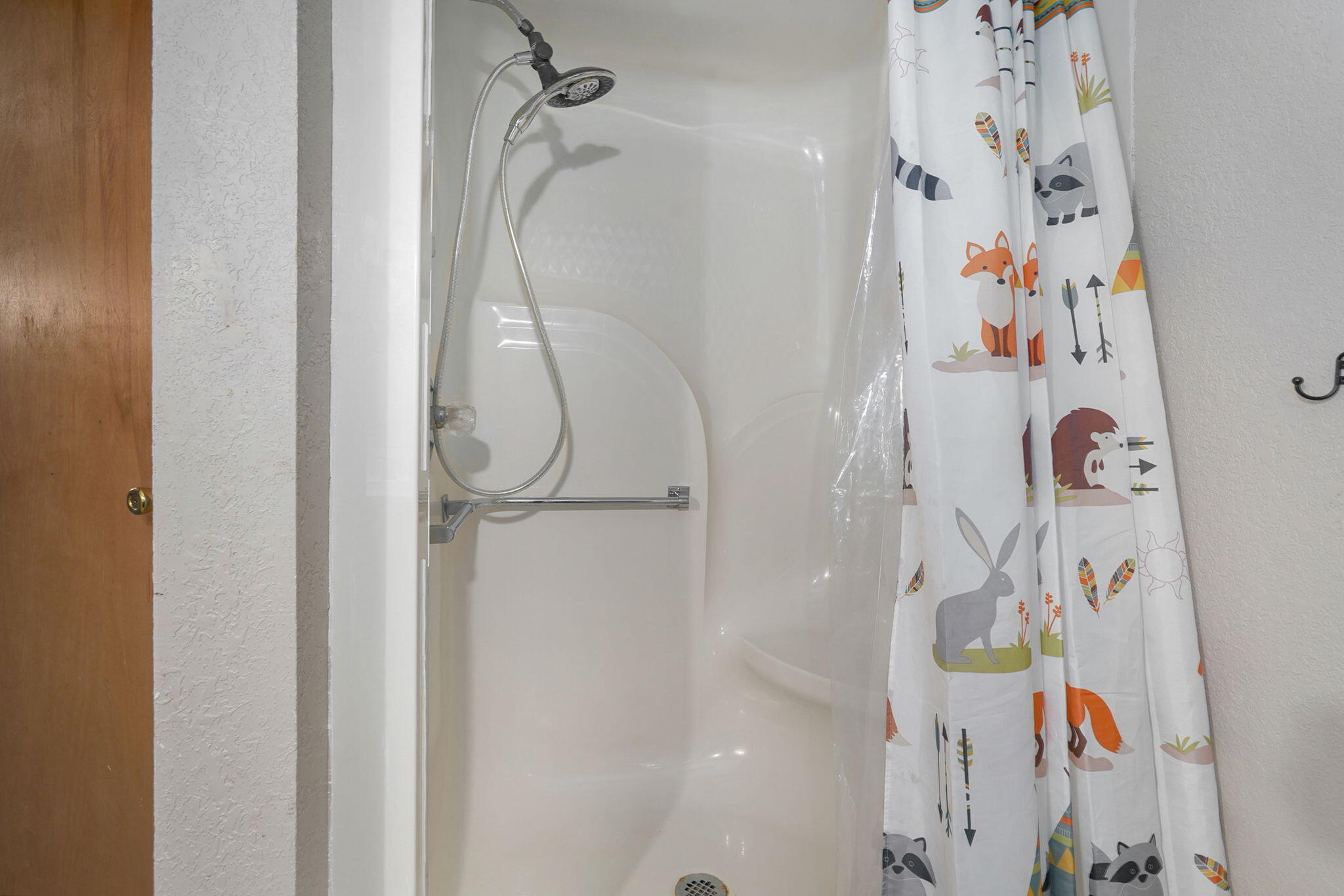 main property photo 44