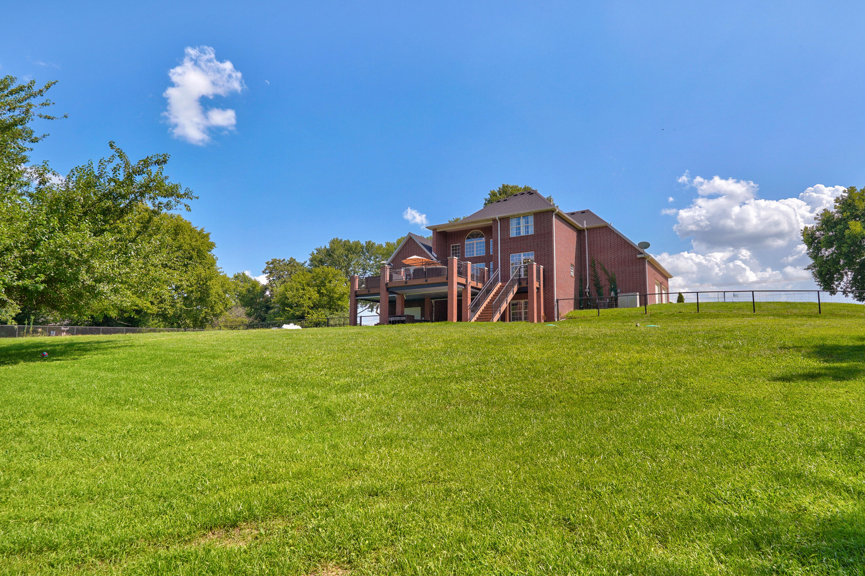main property photo 53