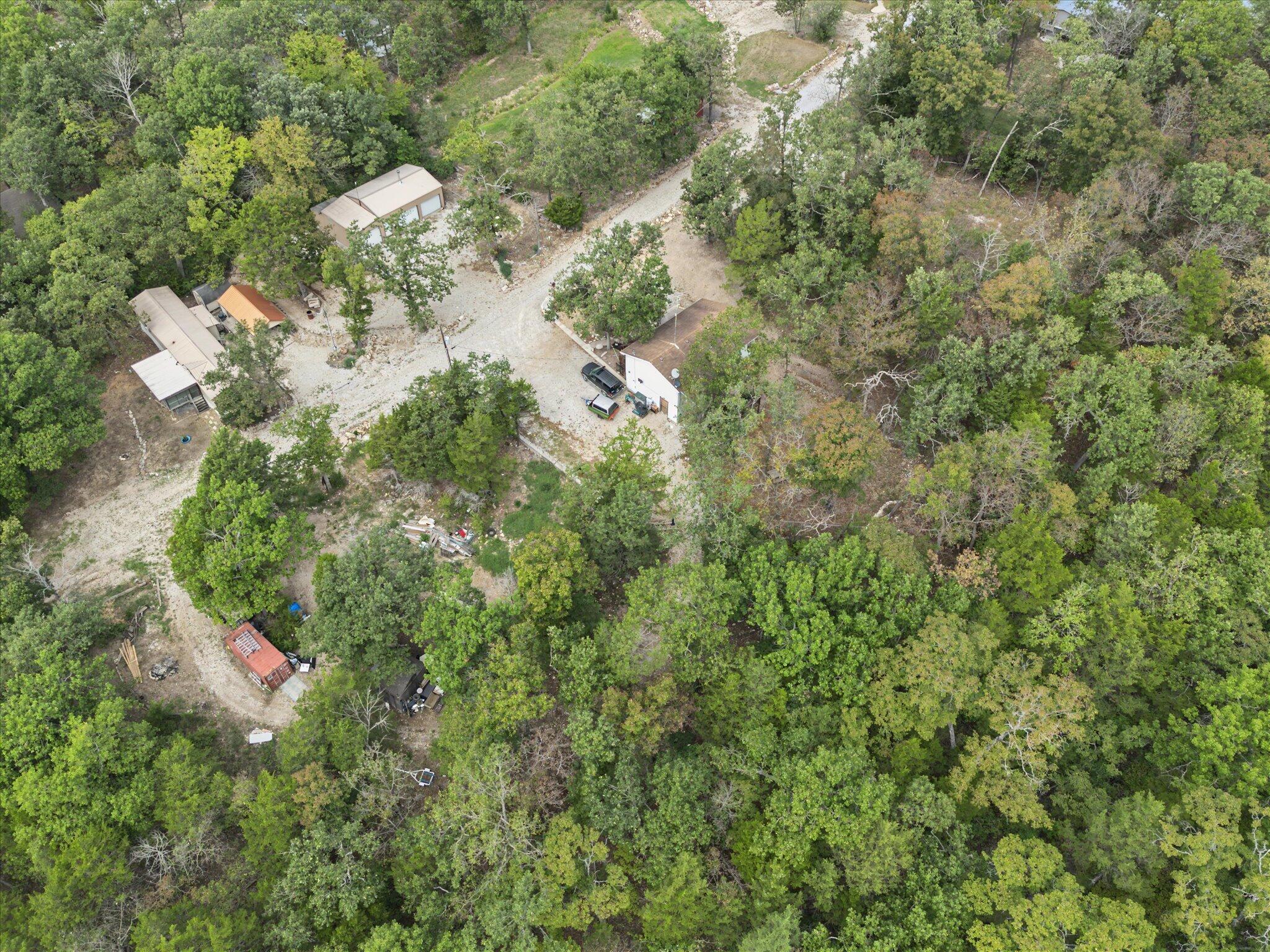 main property photo 31