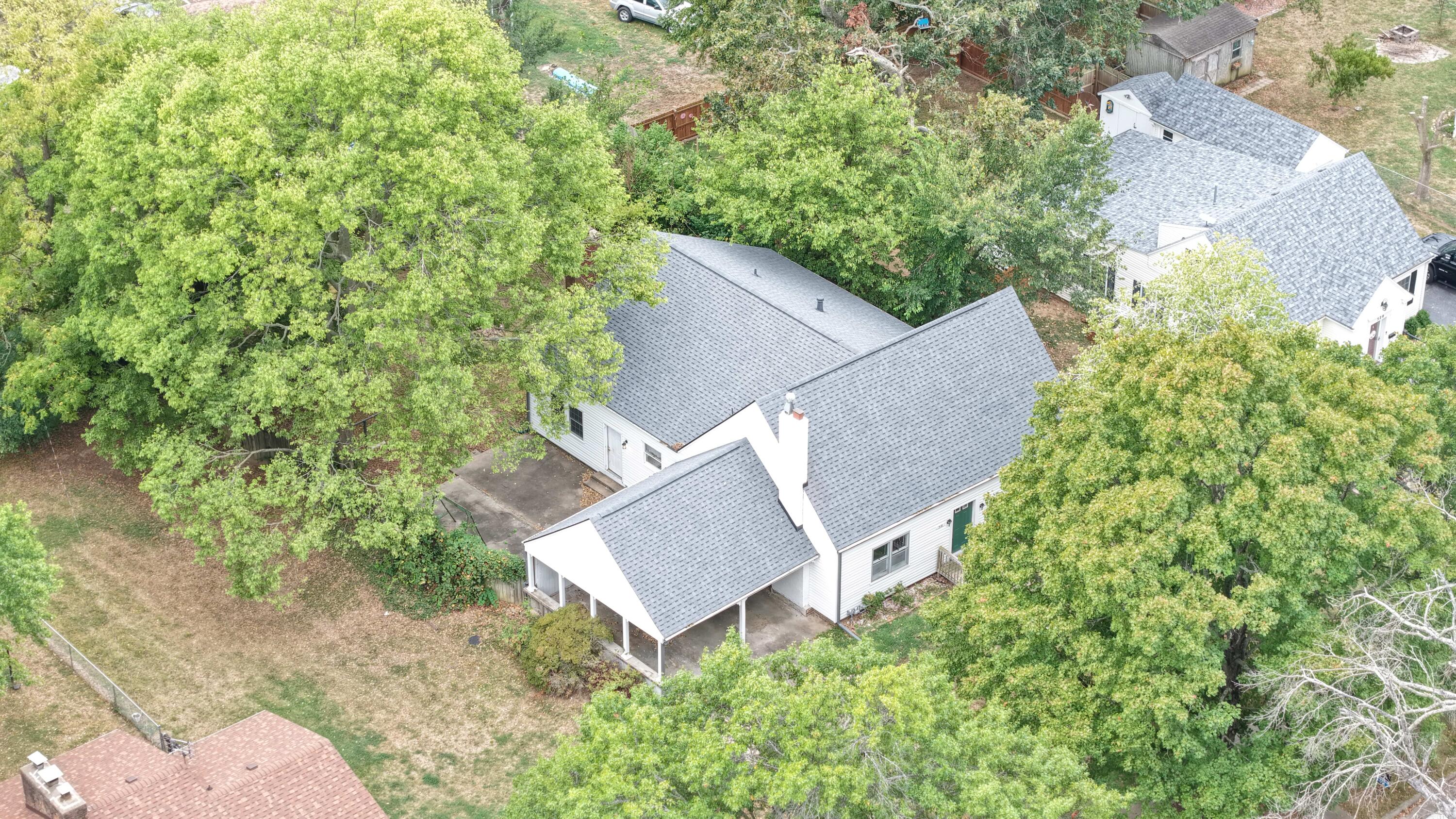 main property photo 41