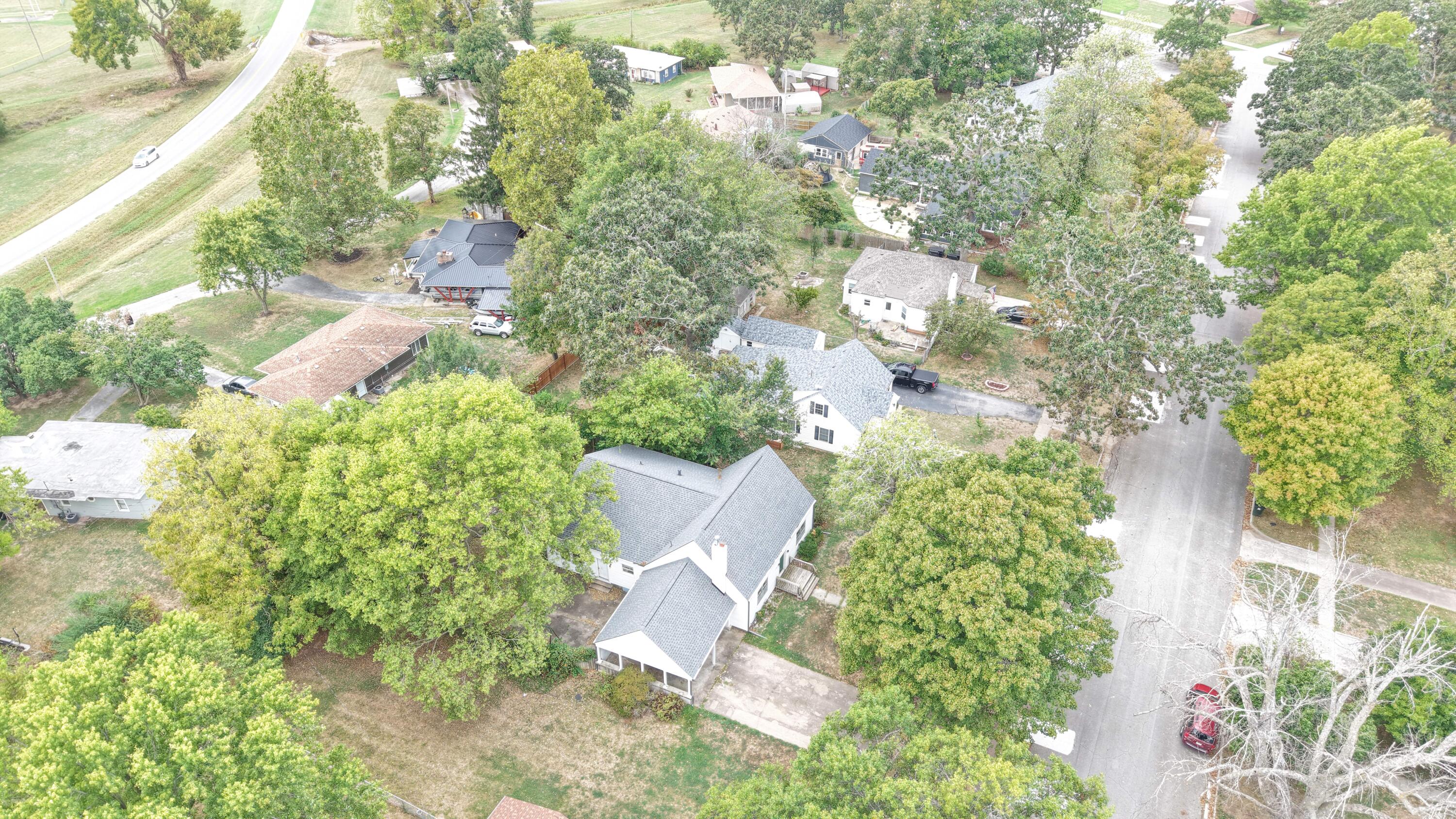 main property photo 42